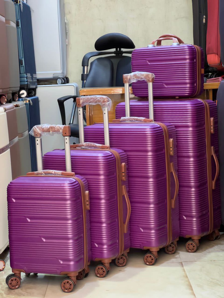 PerpetualA71403's tweet image. If you must be a baddie , you have to look the part , get any of this boxes to add to your baddie starter pack 😹
Full set 100k 

Could be sold separately ,just me the size you want 
#40dayschallenge
#yks2025 
#LingOrm