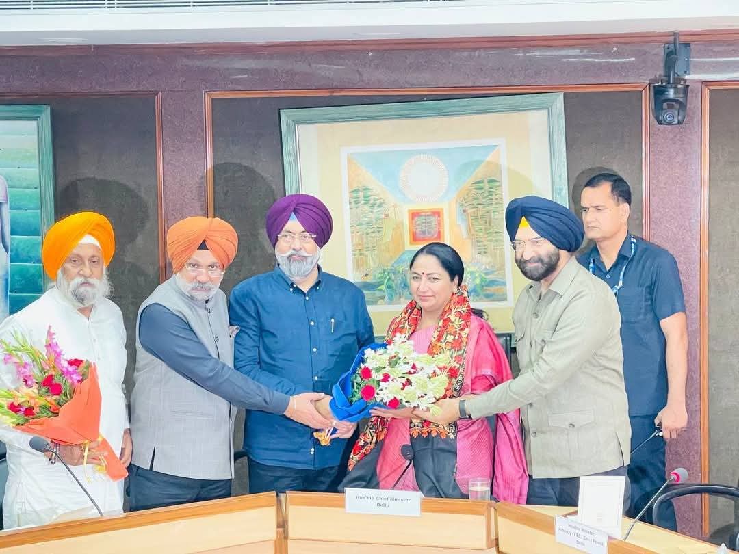 jagdipskahlon's tweet image. Wishing Hon’ble Chief Minister of Delhi, Smt. @gupta_rekha Ji, a very happy and prosperous birthday. May Waheguru ji bless you with good health, and renewed strength to lead #Delhi to even greater heights..