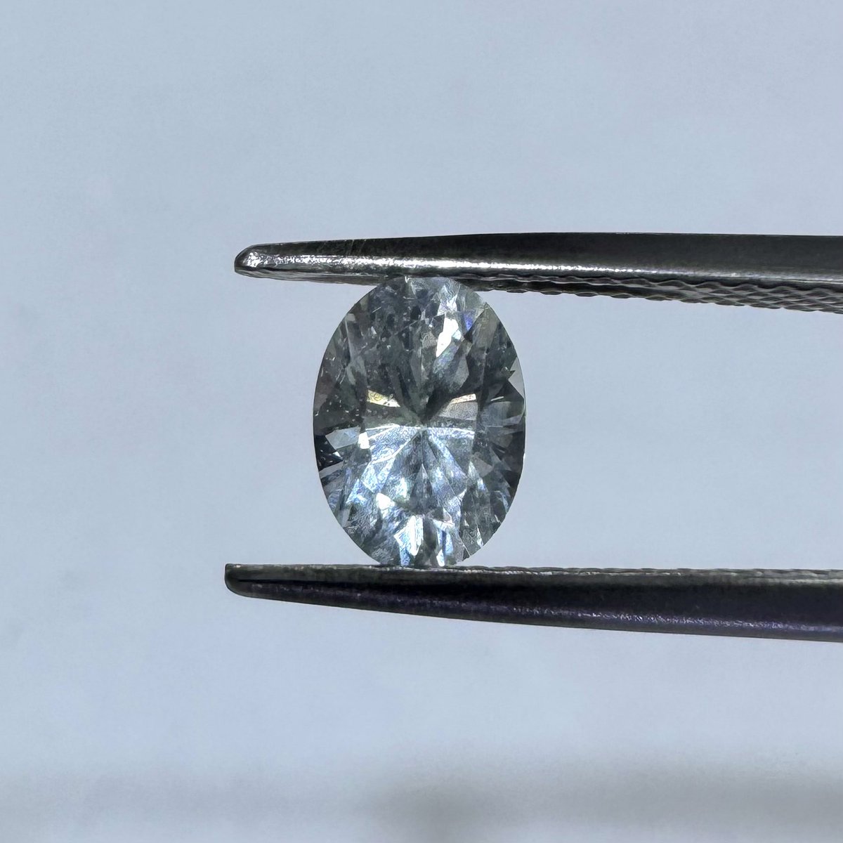 C31357141's tweet image. #천체마켓 

1.09ct 물빛 사파이어 오벌 컷

✦ 30만원

은은한 파란색의 사파이어입니다!
정밀 컷으로 리컷하여 윈도우 하나 없이 휘광이 뛰어나요! ✨

✦ open.kakao.com/me/C31357141