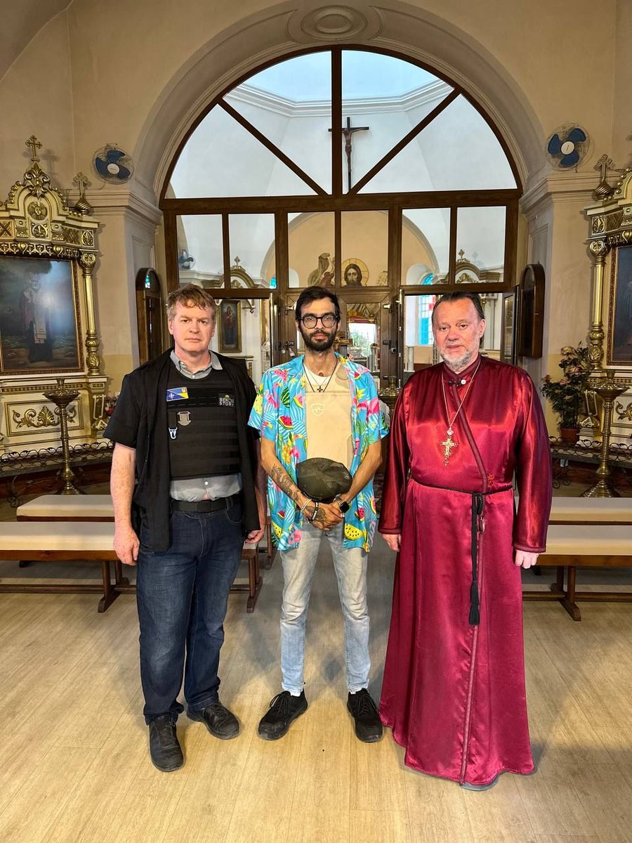 C_Knickerbocker's tweet image. Wir brauchen euren Support um den Priester aus Kherson der uns Schutz gab wieder mobil zu machen 🙏
Helft uns, unserem Ziel näher zu kommen: paypal.com/donate?campaig…