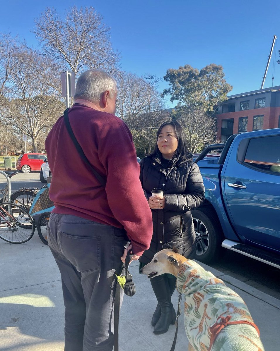 ElizabethLeeMLA's tweet image. Thanks Kurrajong for all the nice chats this week!
I had some good discussions with locals about everything from healthcare, small business, footpaths, to schools.
If I missed you, feel free to get in touch:
📧 lee@parliament.act.gov.au
📞 02 6205 1919