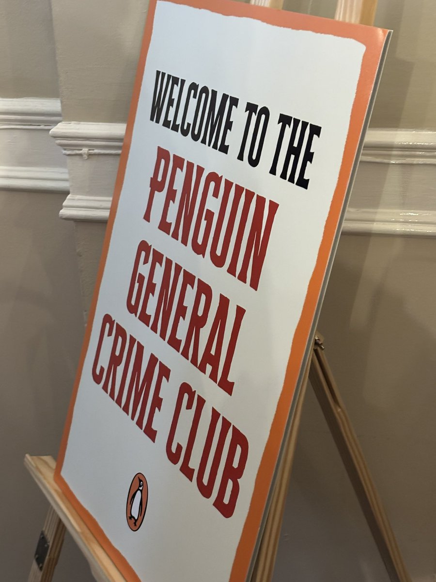 MelanieToBeRead's tweet image. Guess what I’m waiting for @richardosman
Can’t wait to discover what adventures the gang are up to 🦊
#TheThursdayMurderClub
#TheakstonsCrime
#TheakstonCrime
#BookBlogger
#BookX
#BookTwitter
@PenguinBooks