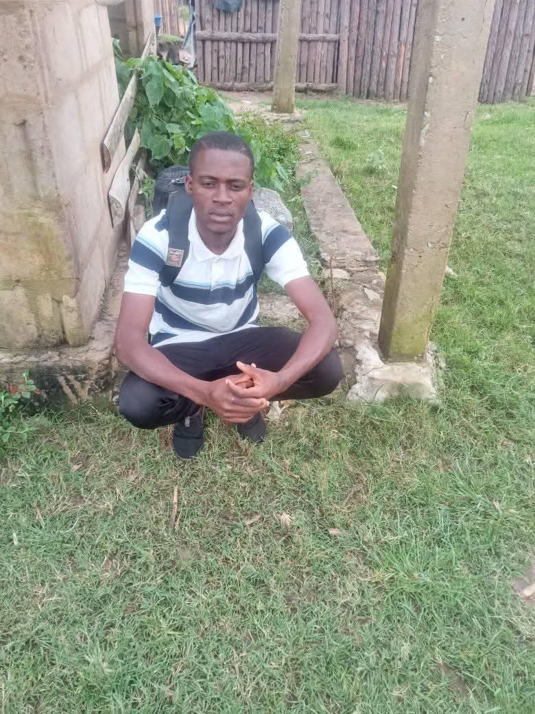 lucas_ngoto's tweet image. Mwenyekiti bavicha jimbo Geita mjini amechukuliwa na watu wanaodaiwa ni police jana trh 18.7.2025 mpaka sasa hajulikani alipo
Tukisema haya mambo ya kutekana yapo wapo wanaobeza
Mwachieni mbeshi aendelee na shughuli zake kama mtanzania