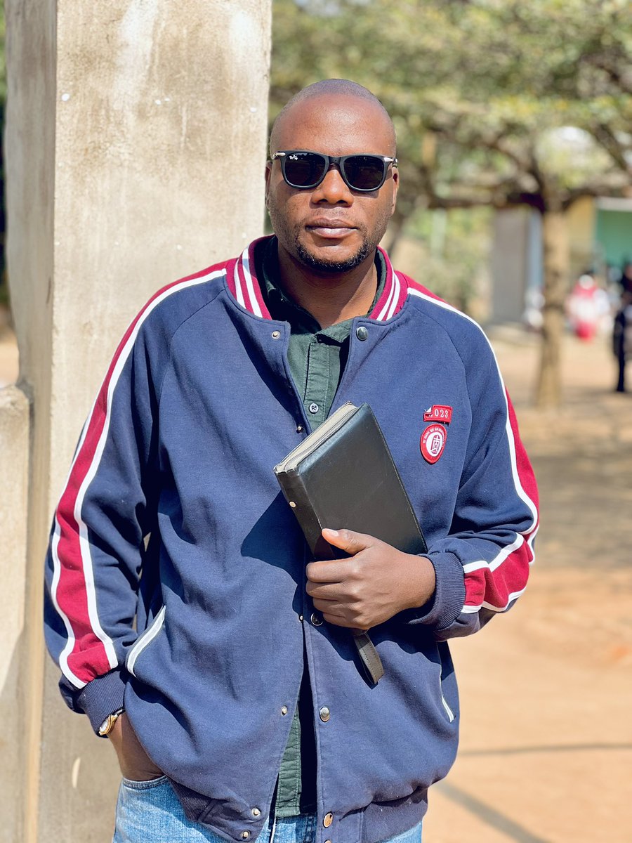 mbonimpaye_n's tweet photo. Happy SaBBath Familly• ❤️
Njoni, tumwimbie Bwana, 
Tumfanyie shangwe 
Mwamba wa wokovu wetu. 
———— Zaburi : 95 : 1 🫂❤️ https://t.co/a60aTqWqtW