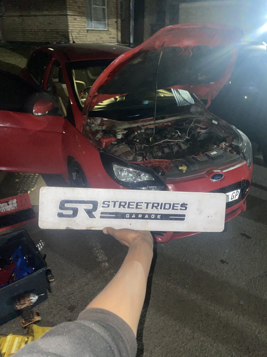 Street Rides Garage out and about on another late night call out🚗🛠️

Ford Focus ST 🚗broken clutch master cylinder replacement done and dusted🤝 

Street Rides Garage for all your automotive needs🚗👍