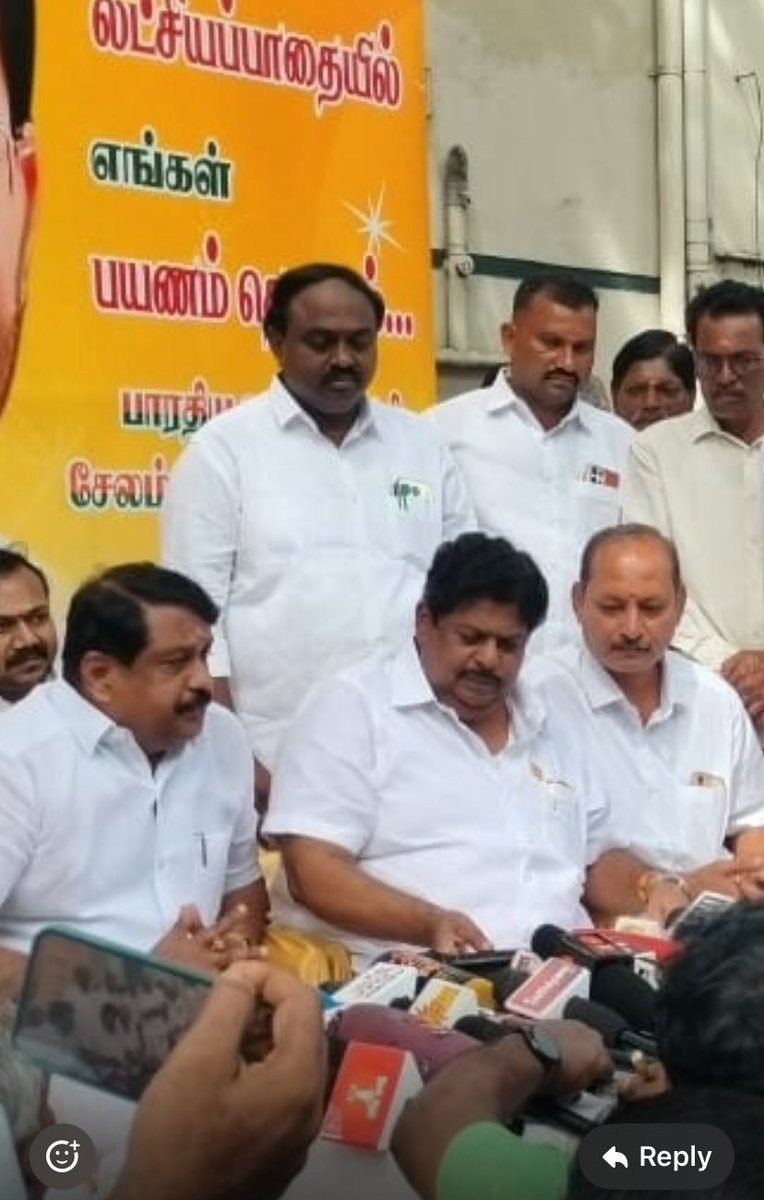 KPRamalingamMP's tweet image. இன்று ஜூலை 19 , நமது இந்து இன எழுச்சி நாயகன் சேலம் பெருங்கோட்ட பாரதியஜனதா கட்சி மேனாள் பொறுப்பாளர் ஆடிட்டர் இரமேஷ் அவர்களின் 12 வது நினைவுதினம் ,சேலத்தில் இரத்ததானமுகாம், நினைவஞ்சலி நிகழ்ச்சியில் நமது தலைவர் நயினார் நாகேந்திரன் எம்எல்ஏ கலந்து கொண்டு மிகச்சிறப்பாக நினைவஞ்சலி…