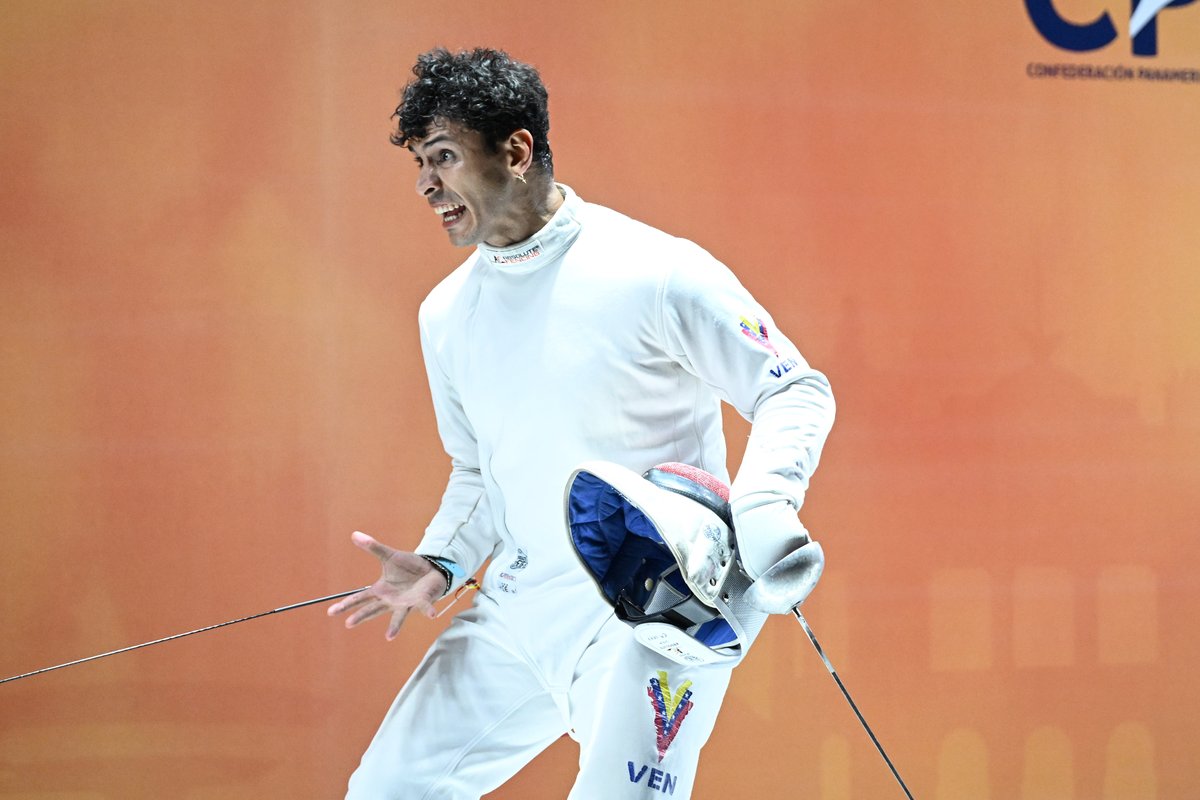 ⚔️ Ones To Watch at Tbilisi 2025: Men’s Individual Epee🔥🇬🇪

🤺 Samuel Imrek (USA)
Seeking USA’s first men’s epee medal at the world championships. Cadet world champ in 2022; junior bronze in 2023 and 2024.
🤺 Ruben Limardo (VEN)
World silver in 2013 and 2018. Just won silver at
