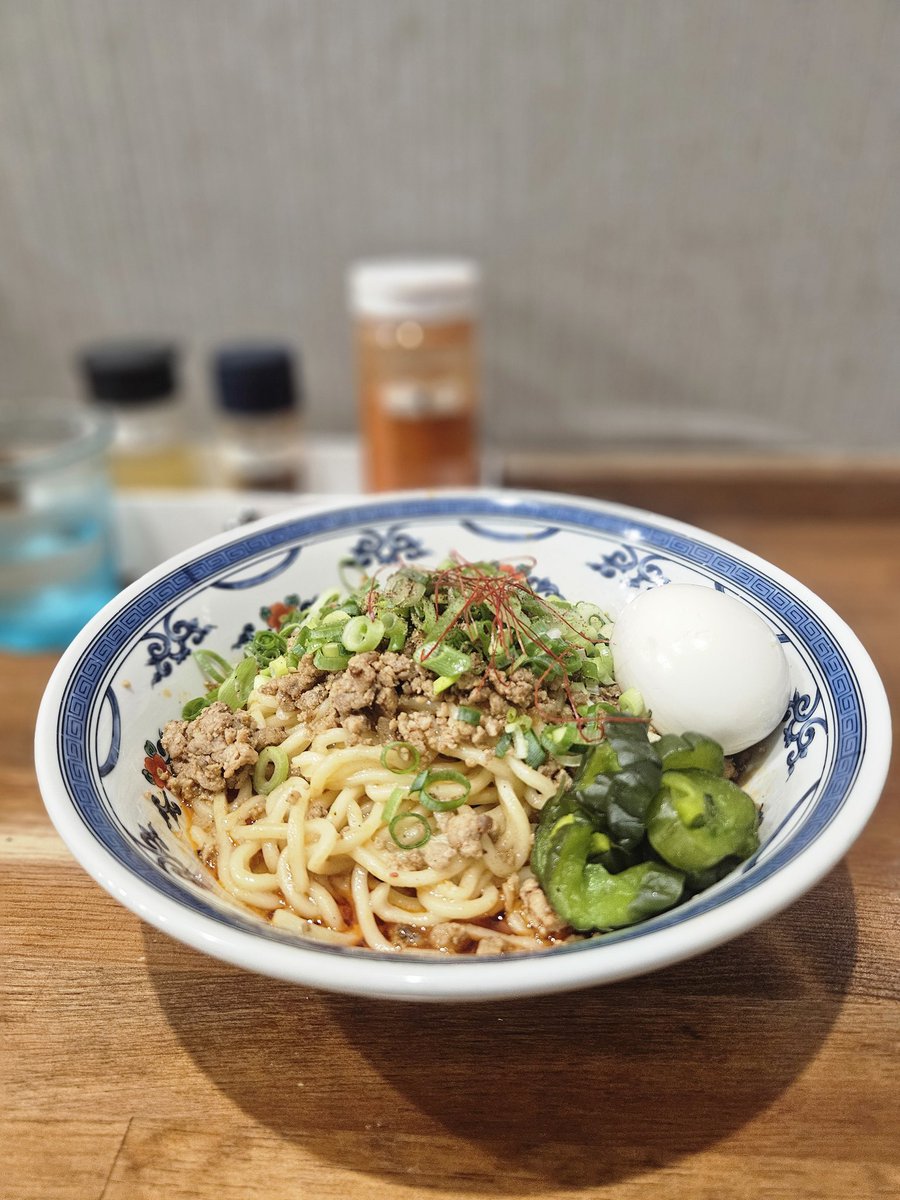 yuipom2022's tweet image. 阿佐ヶ谷で食べすぎたのでプール行こっと
