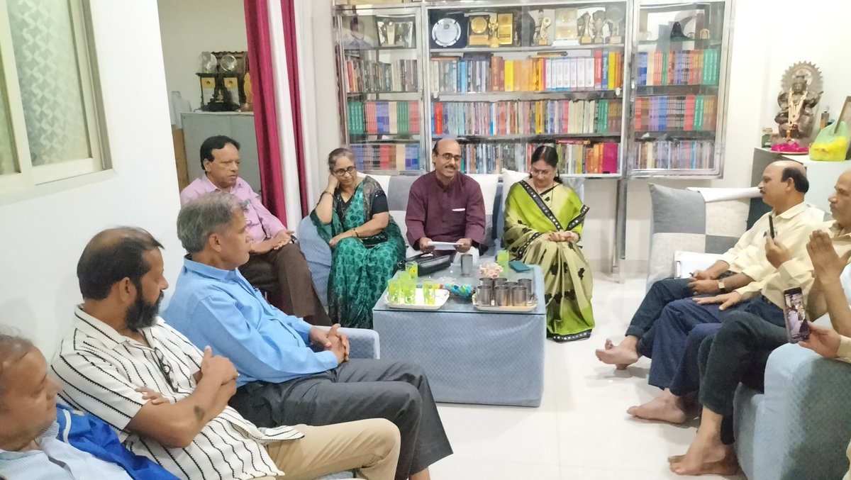 Vinay Dixit (@vinaydixit_) on Twitter photo #प्रज्ञा_प्रवाह गुना इकाई द्वारा 'रामायण का अनावरण' पुस्तक पर चर्चा..!
इस पुस्तक में #अमी_गणात्रा ने #रामायण_का_अनावरण पुस्तक में भगवान राम, माता सीता, स्त्री विरोधी तत्व और शंबूक वध जैसे विषयों पर समाज में चलाये जा रहे #फेक_नरेटिव का खंडन किया है।
<a href="/PragyaVimarsh/">pragya vimarsh</a> <a href="/amiganatra/">ami ganatra</a> #प्रज्ञा_प्रवाह गुना इकाई द्वारा 'रामायण का अनावरण' पुस्तक पर चर्चा..!
इस पुस्तक में #अमी_गणात्रा ने #रामायण_का_अनावरण पुस्तक में भगवान राम, माता सीता, स्त्री विरोधी तत्व और शंबूक वध जैसे विषयों पर समाज में चलाये जा रहे #फेक_नरेटिव का खंडन किया है।
<a href="/PragyaVimarsh/">pragya vimarsh</a> <a href="/amiganatra/">ami ganatra</a>