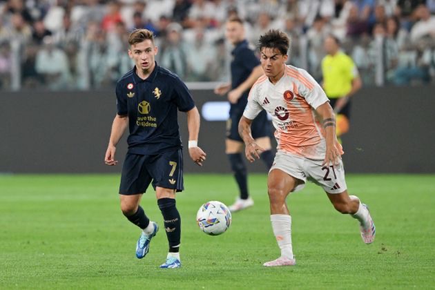 ZZiliani's tweet image. Se a voi sembra normale che la Juventus abbia comprato Conceiçao spendendo più dei soldi spesi dieci anni fa per acquistare Dybala
Per l'argentino che nel Palermo a 21 anni aveva realizzato 13 gol e 9 assist Madama investì 40 milioni; per il portoghese che a 22 nella Juve ha…
