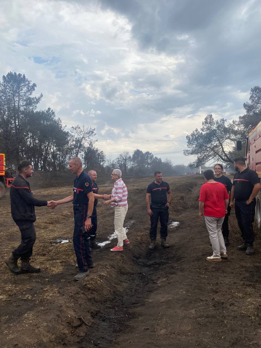 FrancoiseGatel's tweet image. Grâce à la mobilisation de tous les services opérationnels de l’Etat et des collectivités (préfecture, SDIS, protection civile, gendarmerie, ONF, commune de Paimpont…) l’incendie de plus de 100 hectares de la forêt de Broceliande (35) a été maîtrisé.
Merci à tous les…