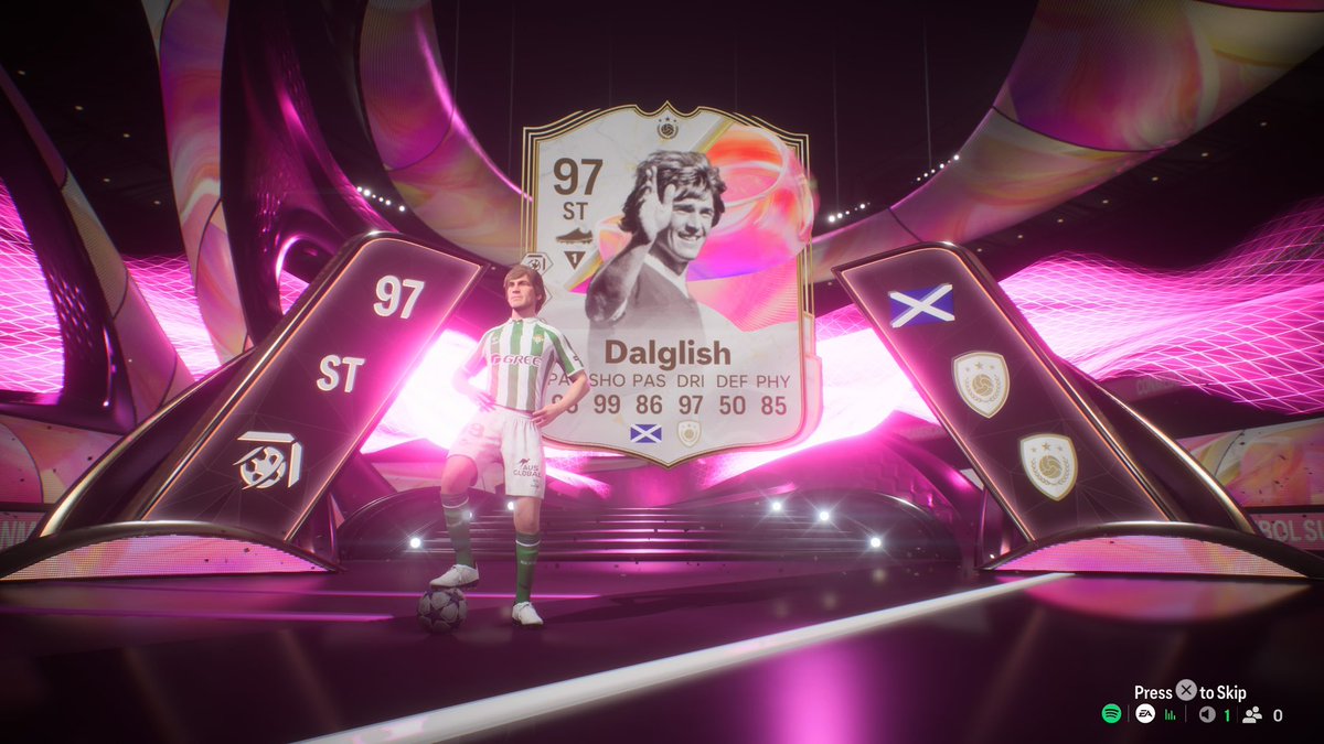 Dele20Goat's tweet photo. @AlexionIQ Just completed him as well, one of my fut 🐐s https://t.co/9uuFGtQDDw