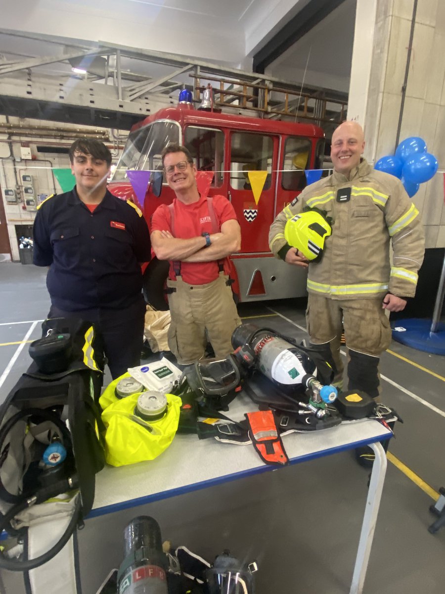 LFB Ealing tweet media