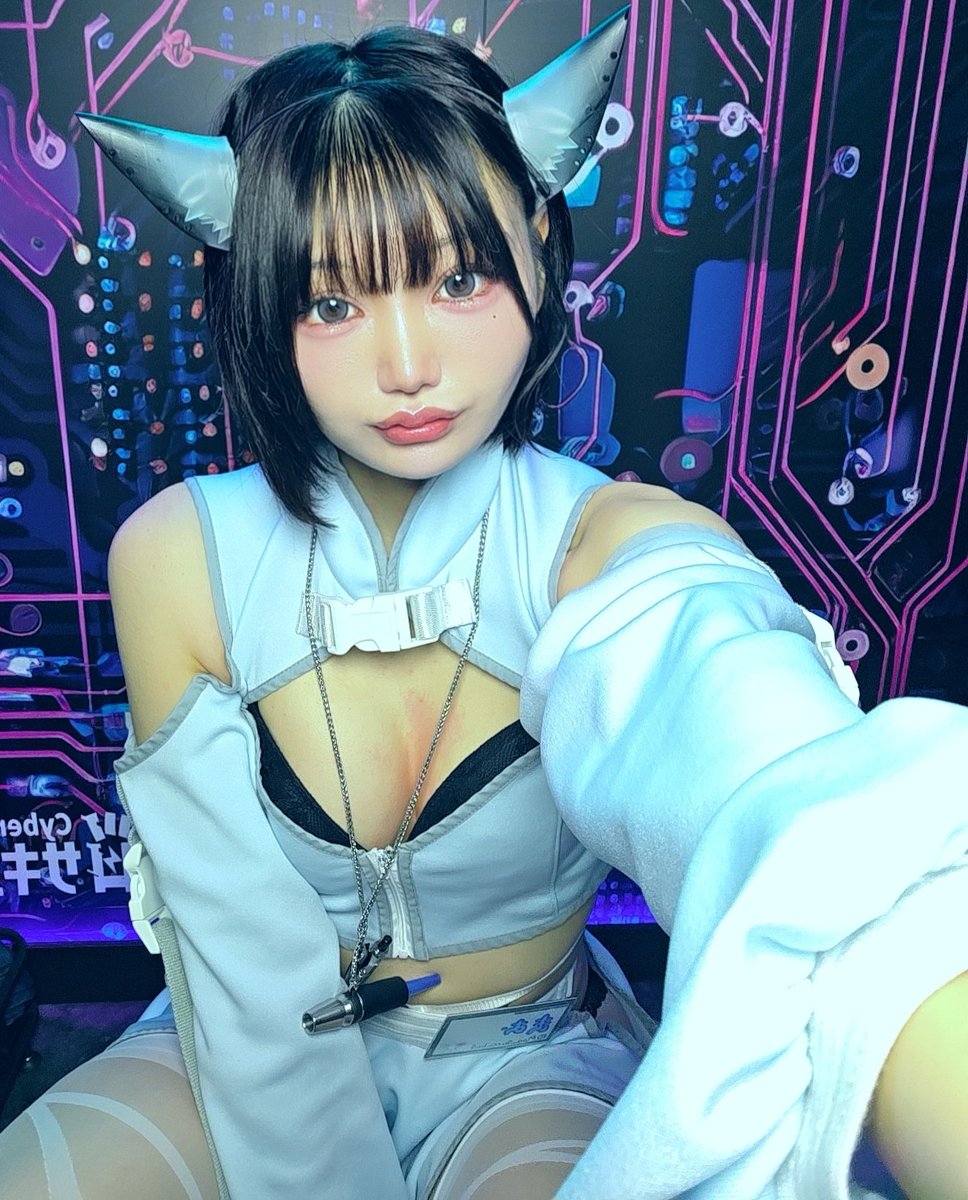にゃーお様♡専用 XSサイズあり【an/アン】襟付き/ チェーン/ カットアウト