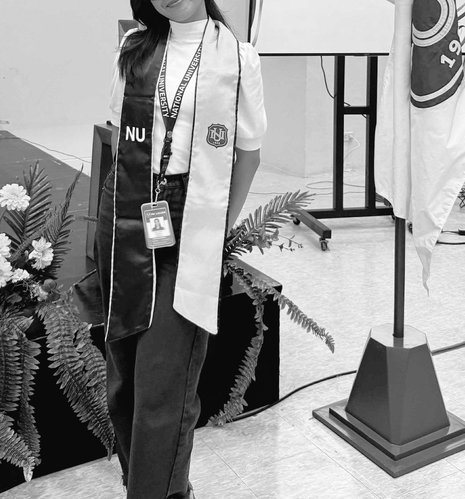 studywithmarg's tweet photo. officially one of the class 2025, and batch 2029 in God’s grace ☘️🙌🏻 https://t.co/H4xicwwIHa