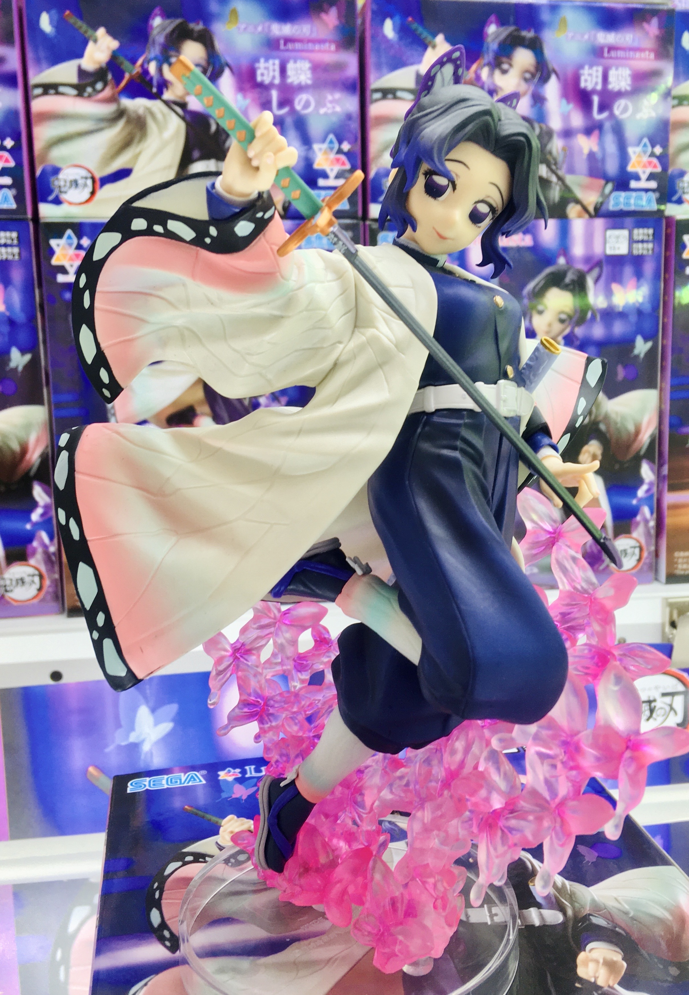 (誘導)胡蝶しのぶ1/8 ＋ 専用LEDショーケース ゲームパニック新宿歌舞伎町 on X: 