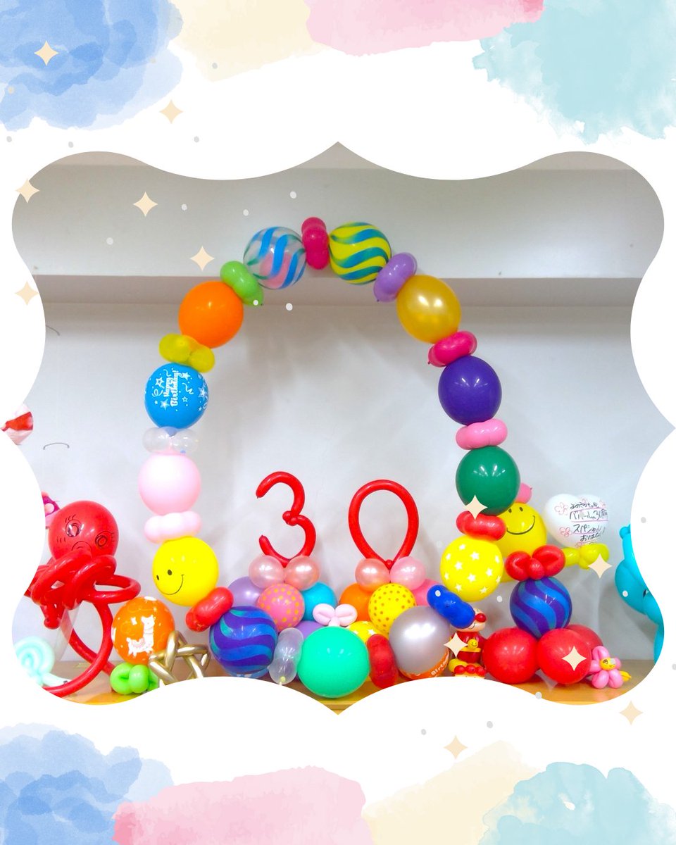 MCLbookCOM's tweet image. 【ババール夏のスペシャル🌼】

こんにちは、MCLガイドのよむ子です☺

今日はよみきかせの会ババールの夏のスペシャルおはなし会がありました✨
結成30周年の今年はスペシャルゲストにバルーンアーティストのミリィーさんが登場！
作成していただいたバルーンアートは、札内分館で展示しています！