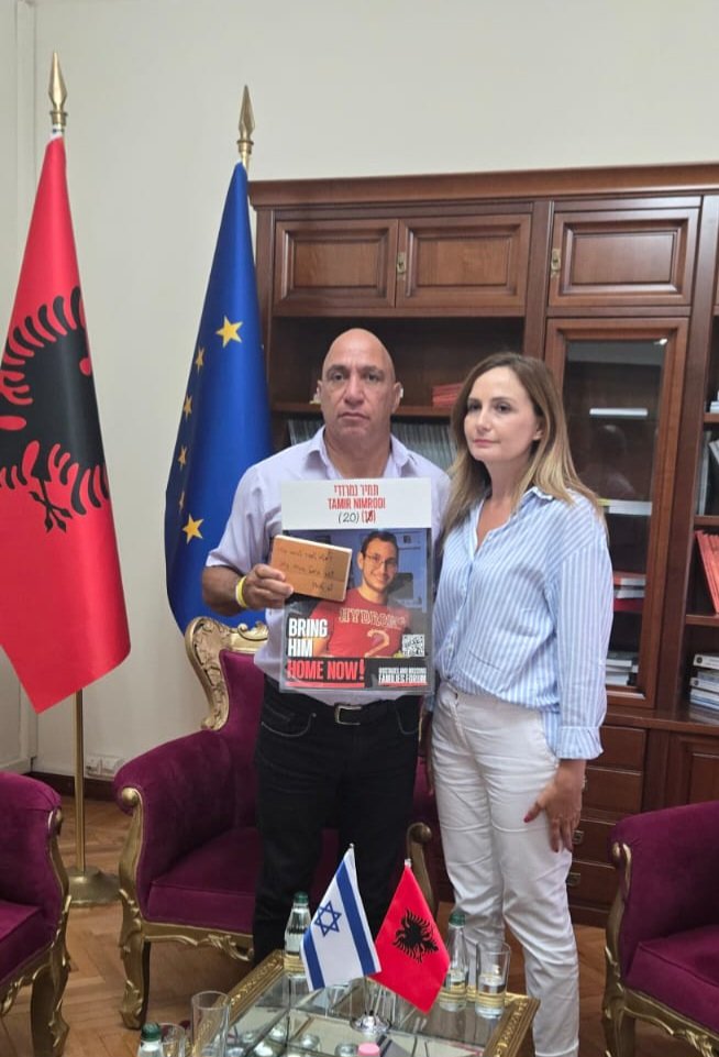 GalitPeleg's tweet image. Thank you Member of Parliament @jorida_tabaku for warmly welcoming Alon Nimrodi, father of Tamir who is the youngest #hostage in Gaza. You proved that the Alabanian parliament is united when it comes to standing by Israel in fighting against #terror.
🇮🇱🇦🇱