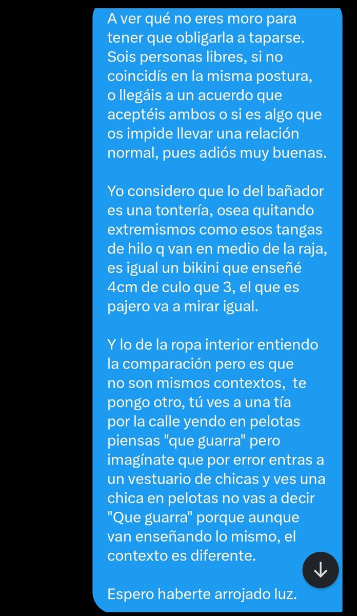 Clonazepamers's tweet image. El otro día se abrió el debate en Twitter de si el uso del bikini es decente o no; y sumado a la pelea ayer de Sarah Santaolalla con la concejal de Ourense, los usuarios de MisoginLabs se ven perdidos con el uso del bikini por sus novias.
Me veo en la obligación de pronunciarme.