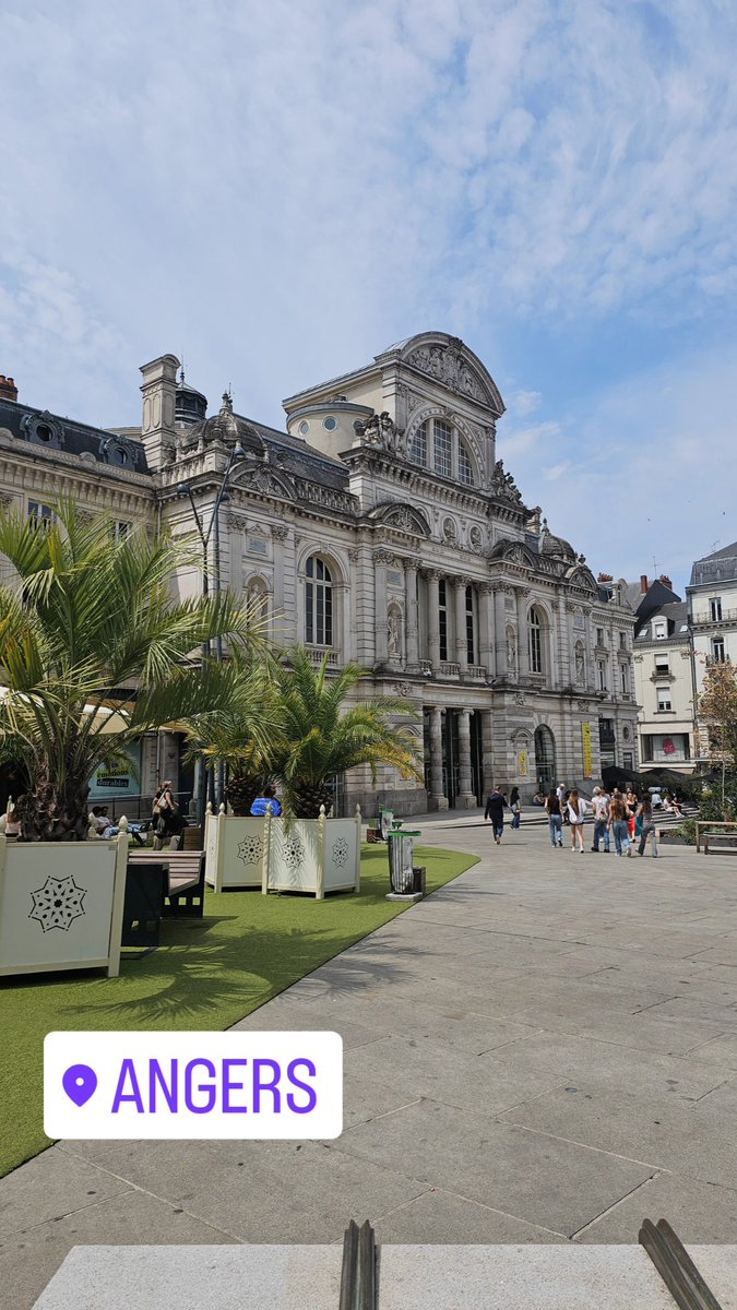ppgarcia75's tweet image. Big Love sur la ville d'Angers où, en me baladant, j'ai eu la chance de rencontrer de nombreux abonnés. @Angers
je vous souhaite un bon samedi !!