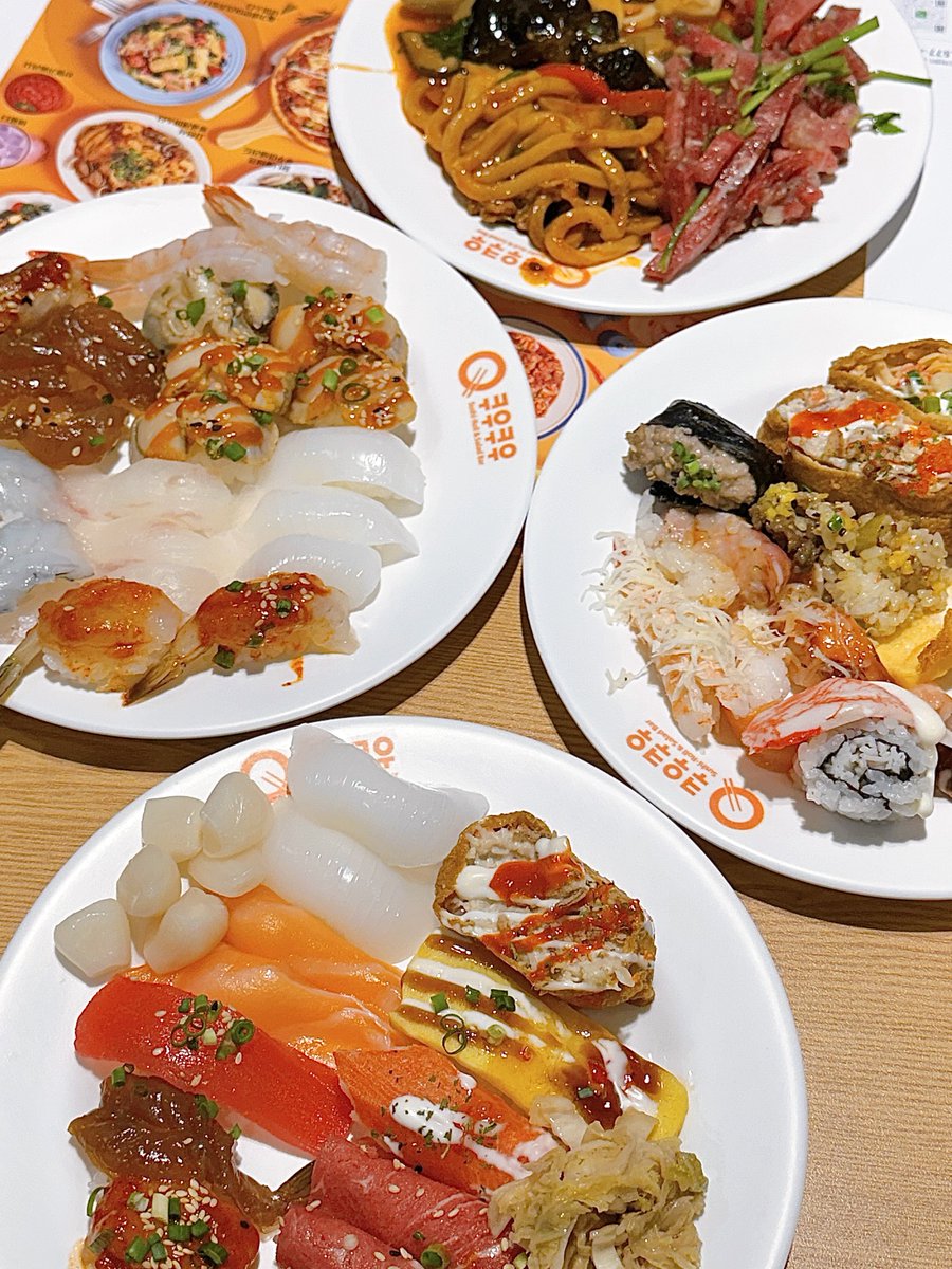 chimgoim's tweet image. 쿠우쿠우에서 살고싶네