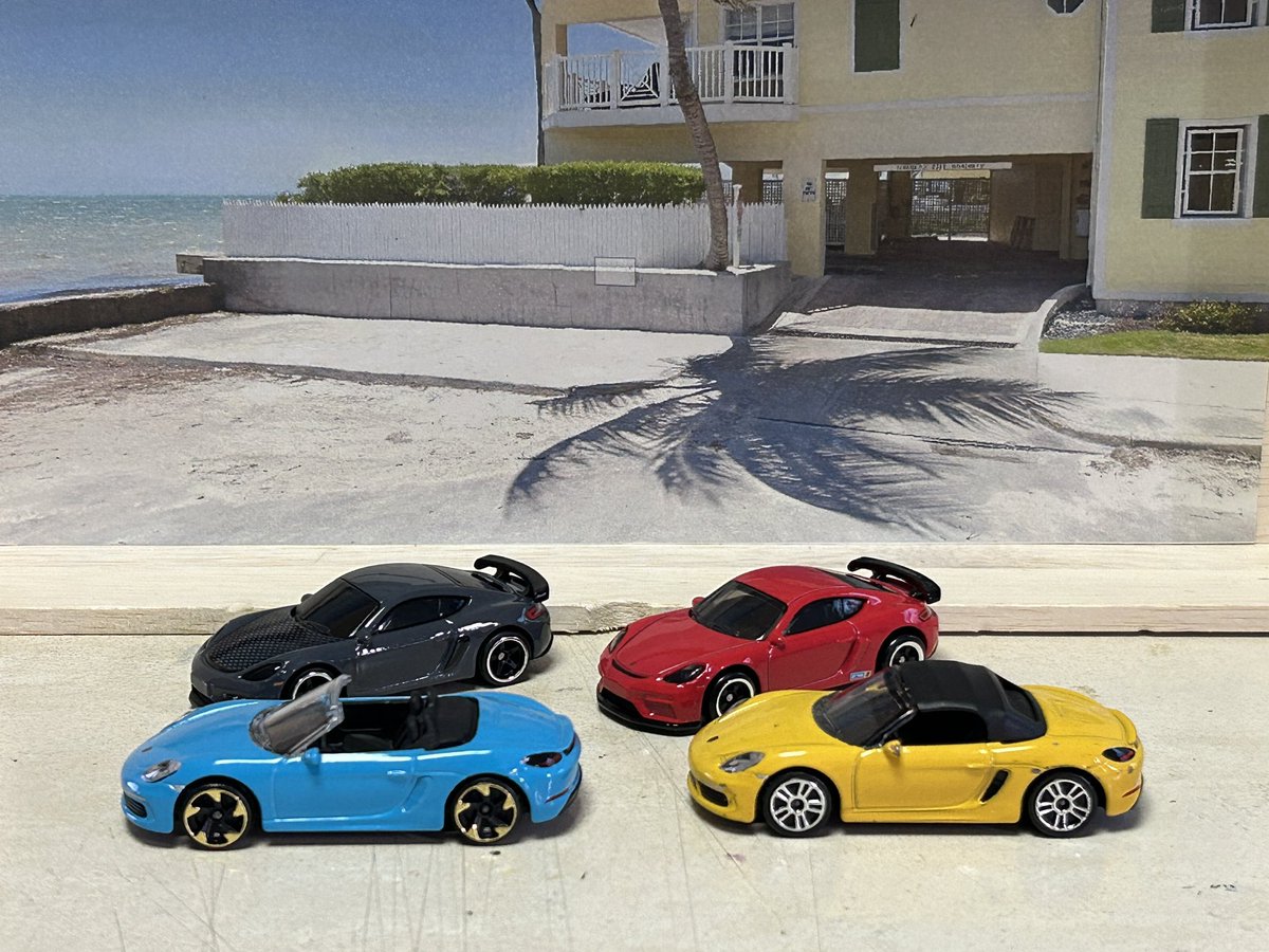 porschegmbh's tweet photo. #ホットウィール #マジョレット  #718の日  #Porsche  #Cayman  #boxter 
昨日が終わってまだ24時間が過ぎてないので実質7月18日です💦💦改めてCooooool😎✨718なのに982型なのです👍 https://t.co/paFRbJMhVB