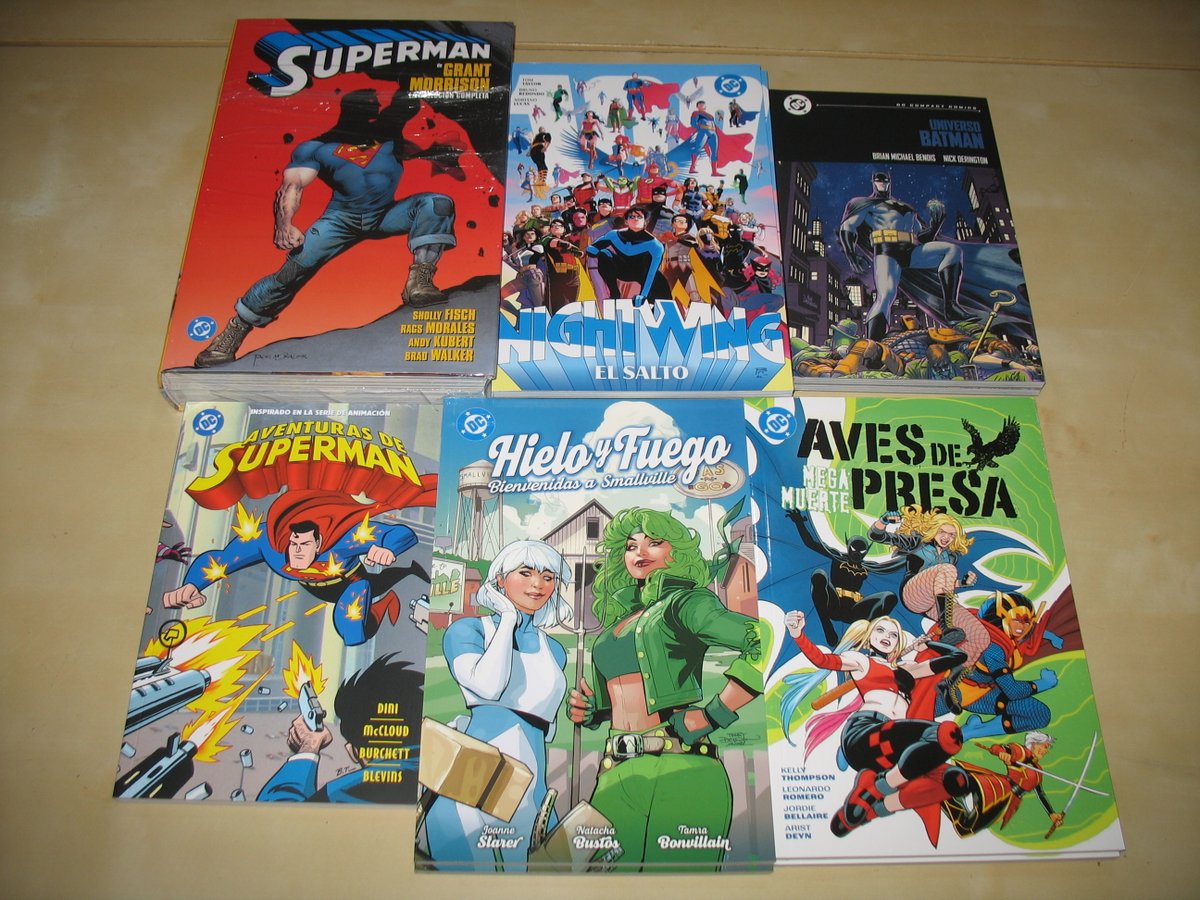 Novedades de DC. Integral de Superman de Morrison, Nightwing, Universo Batman (tomo único), Aves de Presa (nueva serie), Las Aventuras de Superman (infantil) y Hielo y Fuego Bienvenidos a Smallville (tomo único).