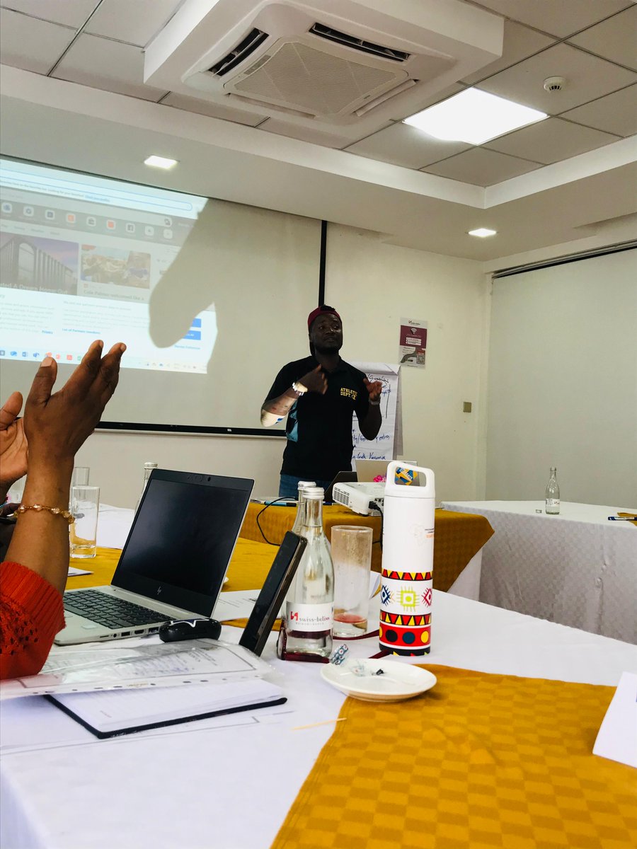 frankch67435498's tweet photo. Grateful to have a chance to present at the recent RLO/WLO workshop organized by @RCK_Kenya. I shared insights on how to register a CBO via the CDMIS platform. Honored to connect with changemakers supporting both refugee and Kenyan communities. ๐๐พ
#RLOs #WLOs
@RCKKenya https://t.co/QdpyoVmM4K