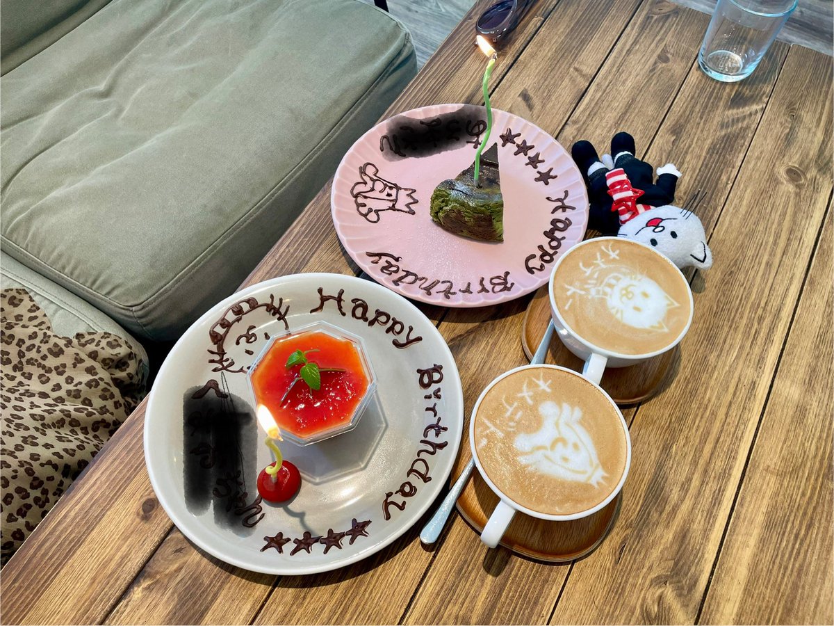 今日は箱カフェさんでランチ🍽️
バースデイプレートもお願いして、サプライズ出来ました。

箱カフェさん、いつもありがとうございます😭

<a href="/maSamihacocafe/">ちいさな箱cafeの店主</a>