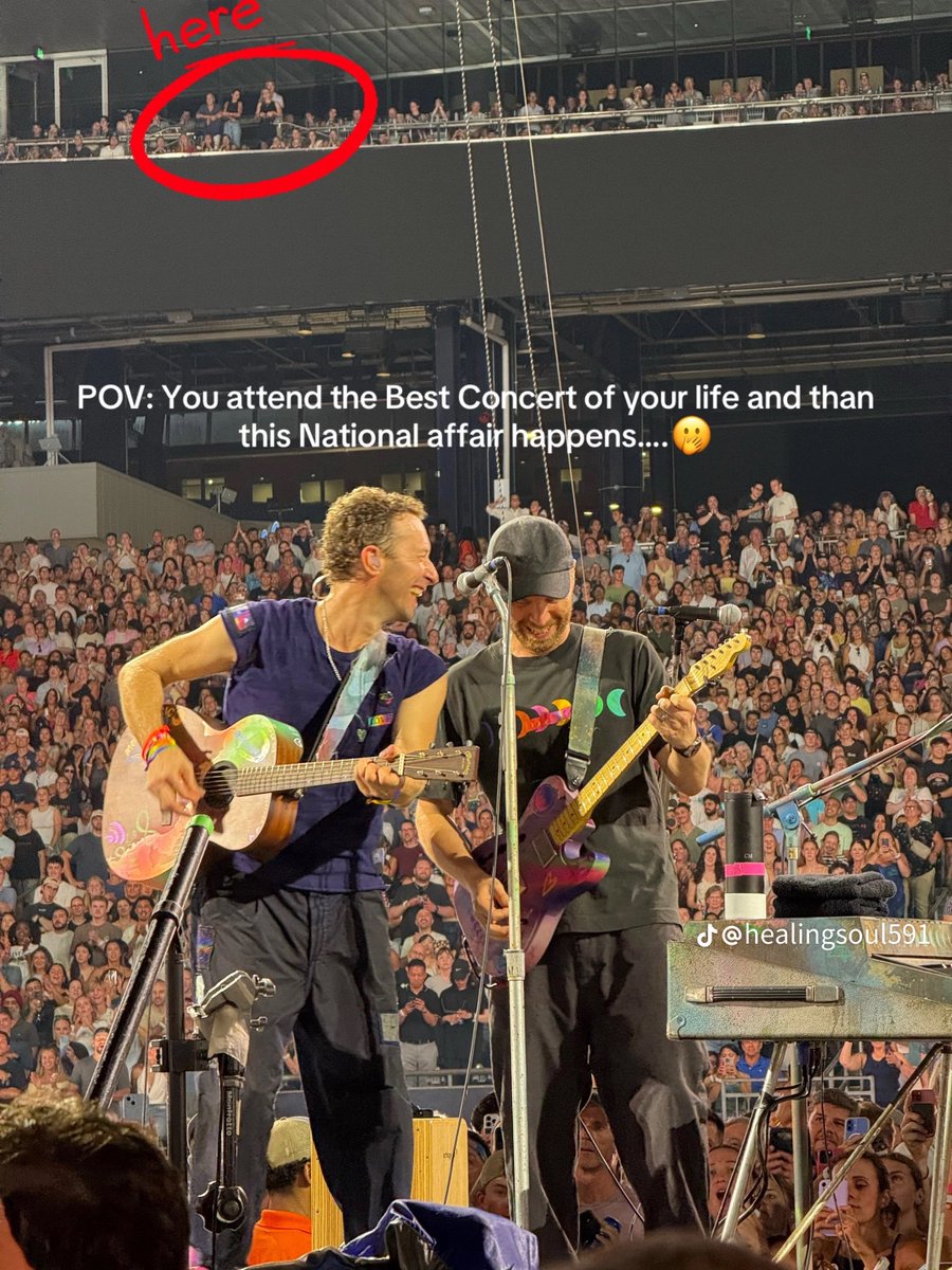 anuibi's tweet image. Appears Coldplay concert goers are going through their phones trying to find Andy Byron and Kristin Cabot and it looks like they found them 😝
#ColdplayGate