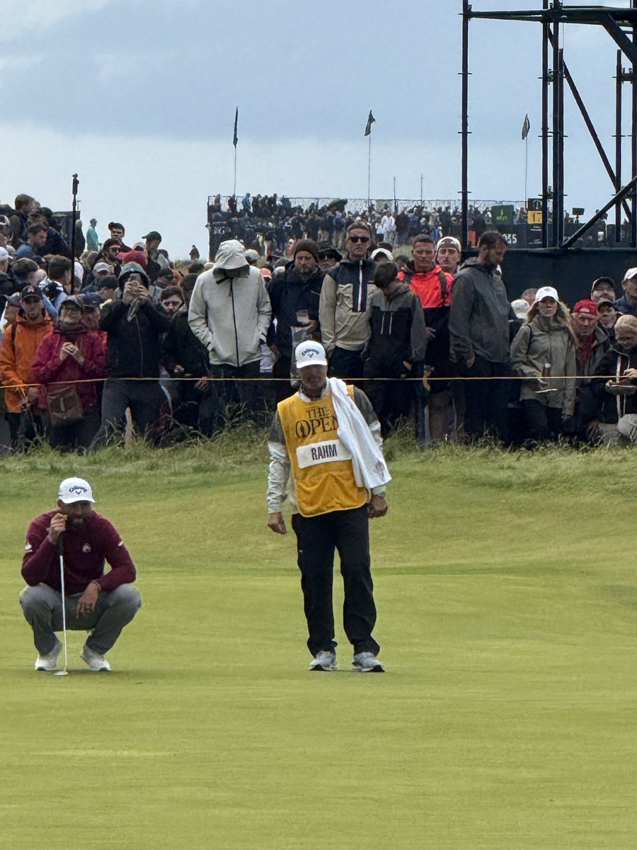 chefjoseandres's tweet image. In Portrush @TheOpen having an amazing golf experience and enjoying local restaurants like @lirseafood with awesome local seafood….and also paying tribute to our beloved @Bourdain
