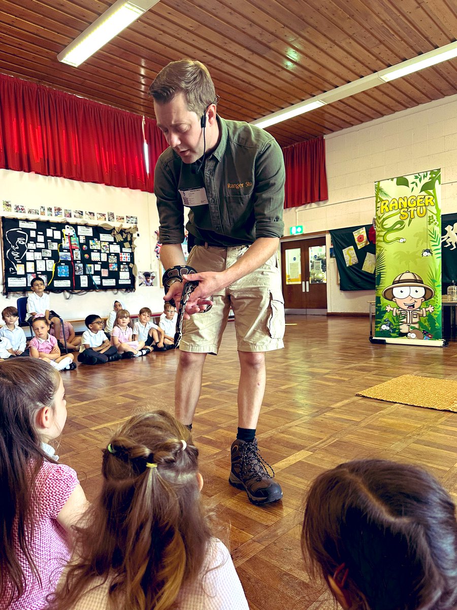 We loved our visit from Ranger Stu today 🐍🕷️🦎<a href="/ReceptionBh/">Reception BH</a> <a href="/busheyheathjm/">Bushey Heath Primary</a>