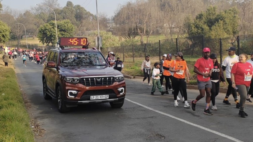Mahindra_SA's tweet image. This morning, Mahindra South Africa stood alongside over 10,000 South Africans at the 2025 Nelson Mandela Day Walk and Run.
We’re proud to support this powerful event and to walk alongside every South African who showed up and took part.
#MahindraSA #TogetherWeRise