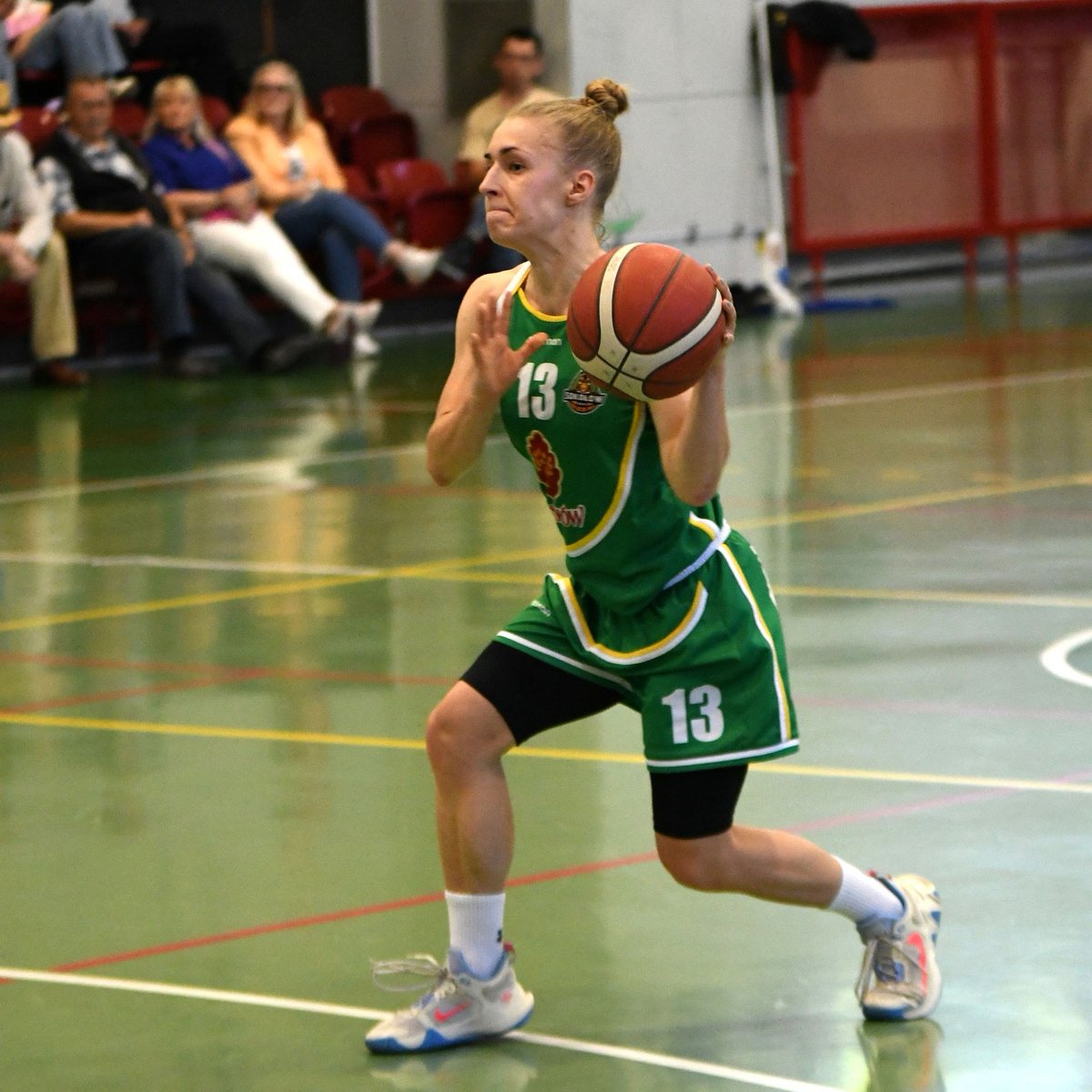 ORLEN Basket Liga Kobiet (@blkpl) on Twitter photo Kinga Dzierbicka, reżyserka gry Isands Wichoś Jelenia Góra, współautorka awansu drużyny do <a href="/BLKpl/">ORLEN Basket Liga Kobiet</a>, zostaje w Klubie na kolejny sezon 🏀😎
<a href="/GrupaORLEN/">ORLEN</a> <a href="/BankPekaoSA/">Bank Pekao S.A.</a> Kinga Dzierbicka, reżyserka gry Isands Wichoś Jelenia Góra, współautorka awansu drużyny do <a href="/BLKpl/">ORLEN Basket Liga Kobiet</a>, zostaje w Klubie na kolejny sezon 🏀😎
<a href="/GrupaORLEN/">ORLEN</a> <a href="/BankPekaoSA/">Bank Pekao S.A.</a>