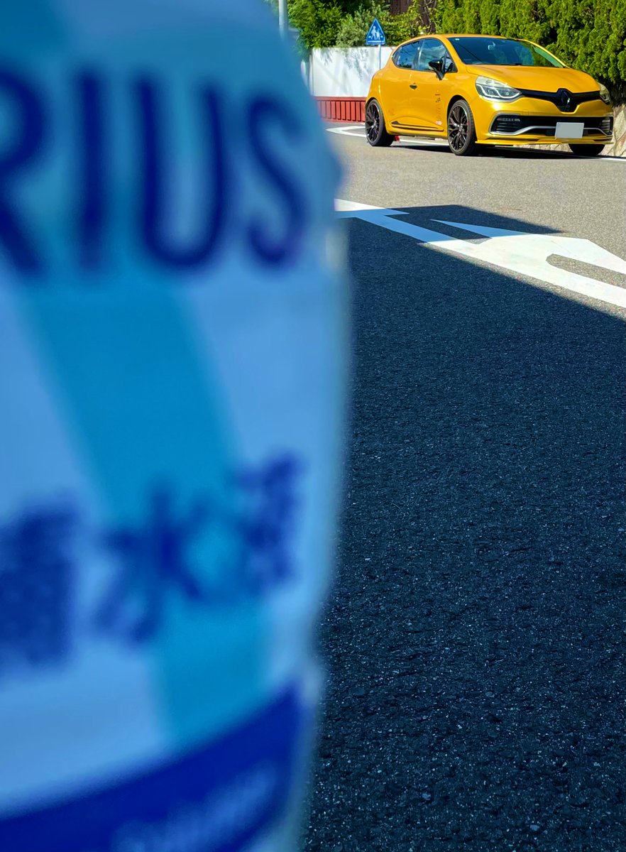 gw38gd's tweet image. 炎天下の故障ヤバかった🥵
経口補水液で凌いだ💧

何とかディーラーに預けて
代車で帰宅😮‍💨