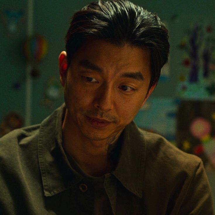 devillaint's tweet image. udah kerja sampai kotor tinggal mandinya