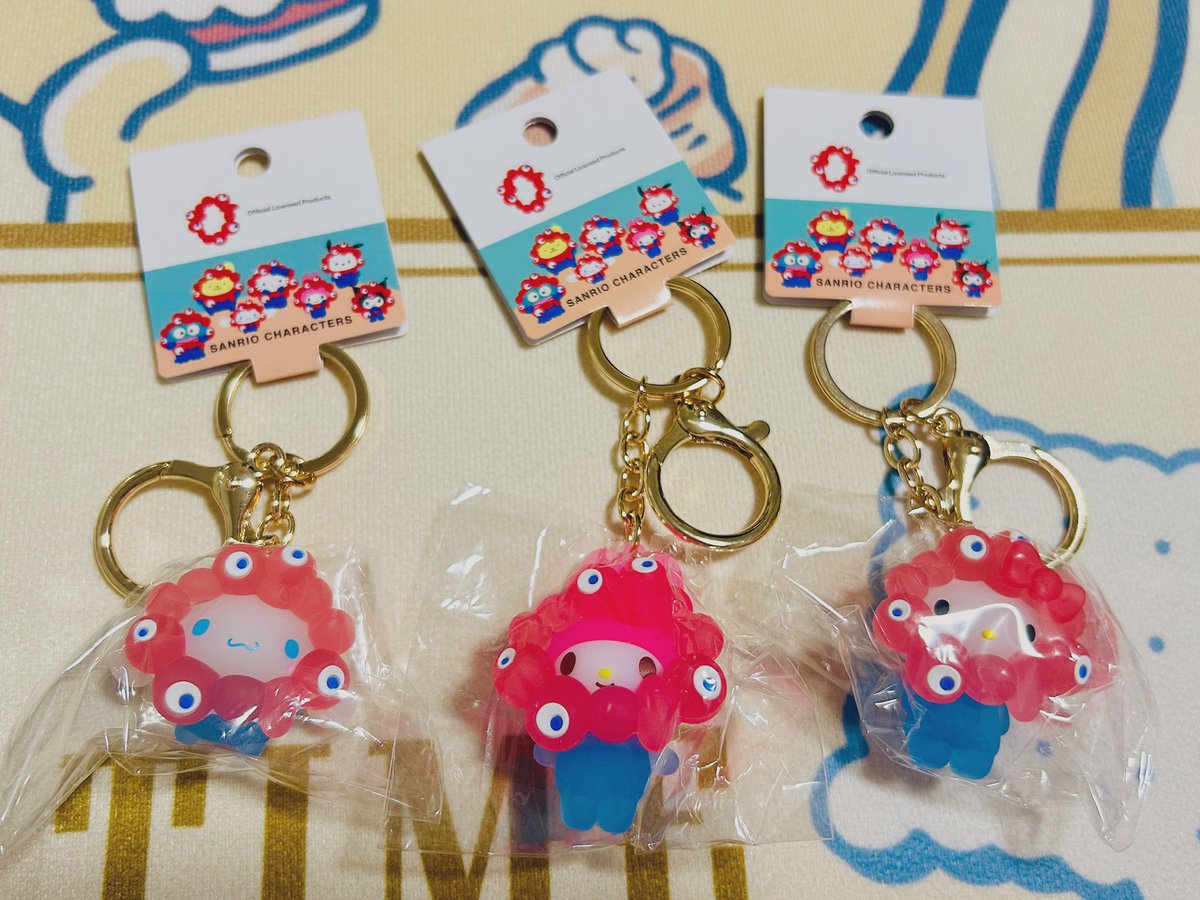 今日は梅田らんどとまじかる🪽✨
ぴーぽぽのちいかわハチワレは並んでる間に売り切れで買えなかったけど、ffさんのうさぎは買えたからよかった🙌💞
今日のガチャ運はよかった✌️💛
ミャクミャクも買ってお金使いすぎた…💸