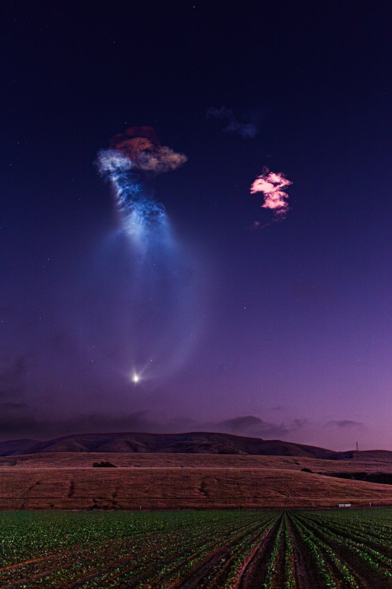 rocketgobrrrrr's tweet image. Another shot from last night’s launch of Starlink 17-3.