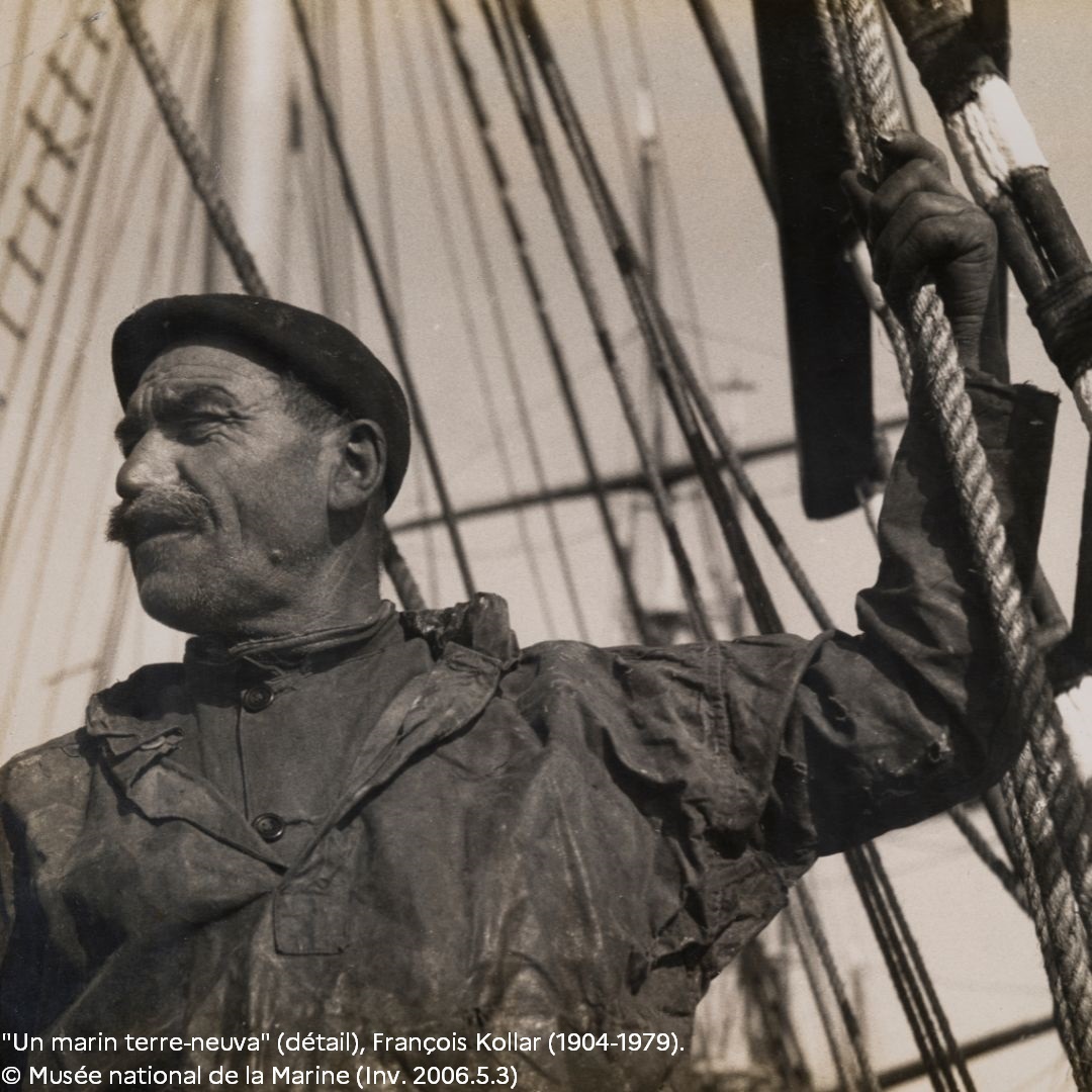 MinistereCC's tweet image. #AnnéeDeLaMer 🌊 📷 | Comment les communautés de pêcheurs ont-elles été perçues par les photographes du 19e siècle au 21e siècle ? Réponses au @museemarine avec "La pêche au-delà du cliché, inédits de la collection".
Jusqu’au 17 août 👉 swll.to/pecheaudelacli…
#LaMerEnCommun
