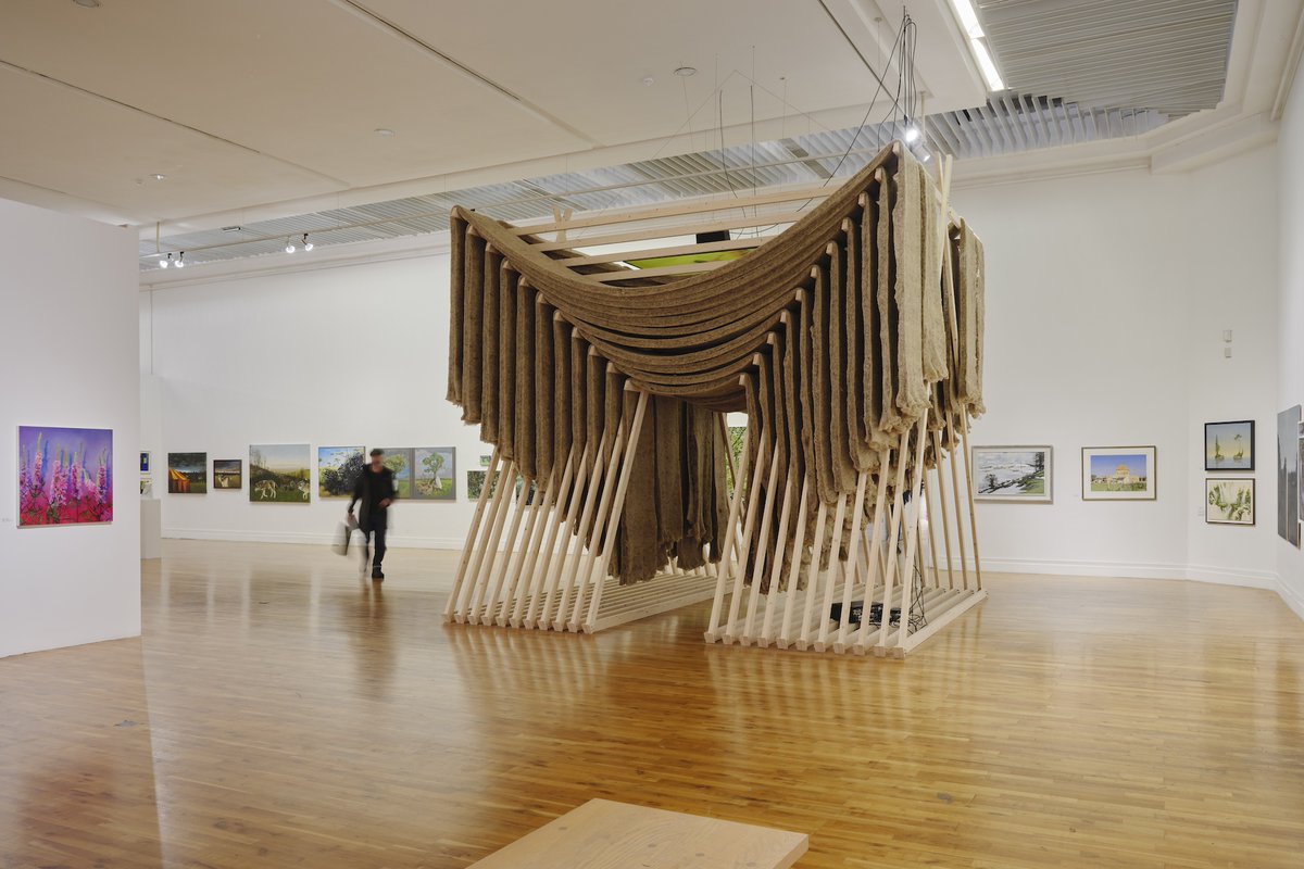 RHAGallery's tweet image. Just three weekends left to see the 195th RHA Annual Exhibition in association with McCann FitzGerald - we're open until 5pm today and from 12 – 5pm Sunday.
View the show any time online at rhagallery.ie
📷 - Ros Kavanagh.
#RHA195 #GoFurther#McCannFitzGerald
