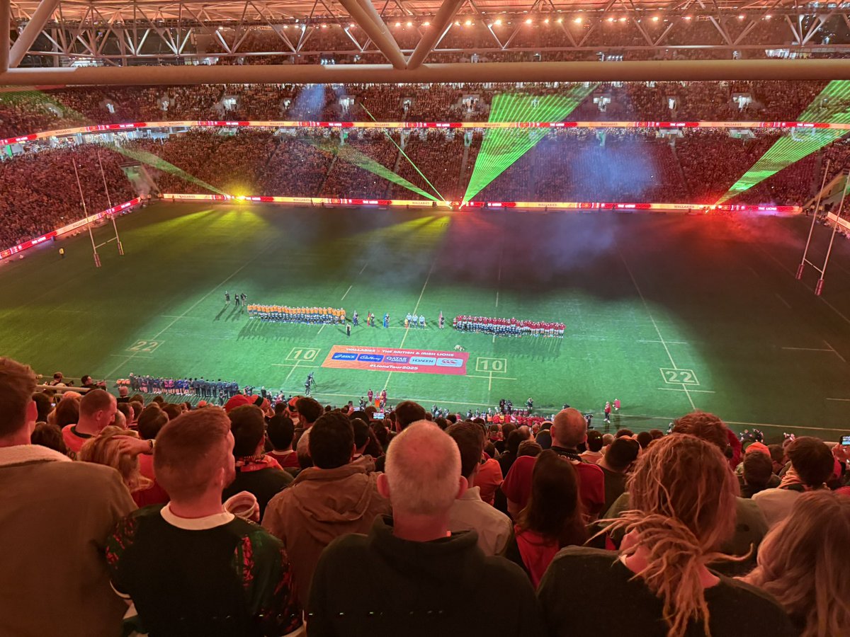 benjames1796's tweet image. Incredible in here