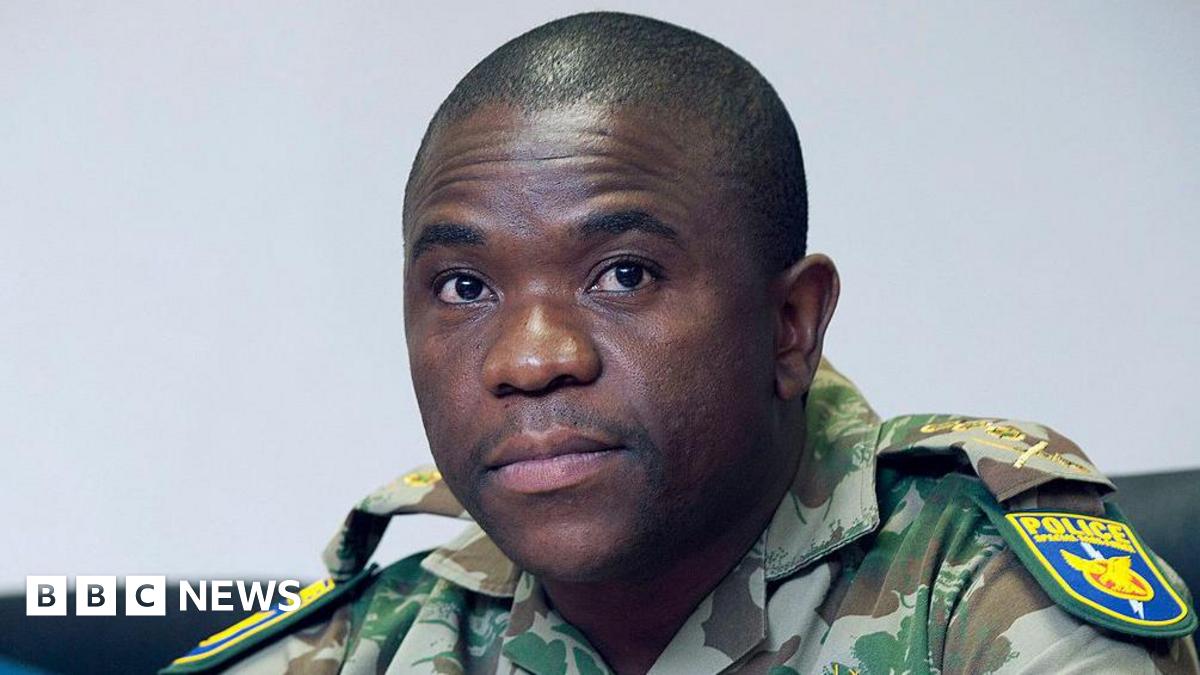BBCAfrica's tweet image. A highly respected police officer has made allegations that organised crime groups have penetrated the upper echelons of President Cyril Ramaphosa's administration. Gen Nhlanhla Mkhwanazi accused Police Minister Senzo Mchunu of ties to criminals.
bbc.in/44X4xde
