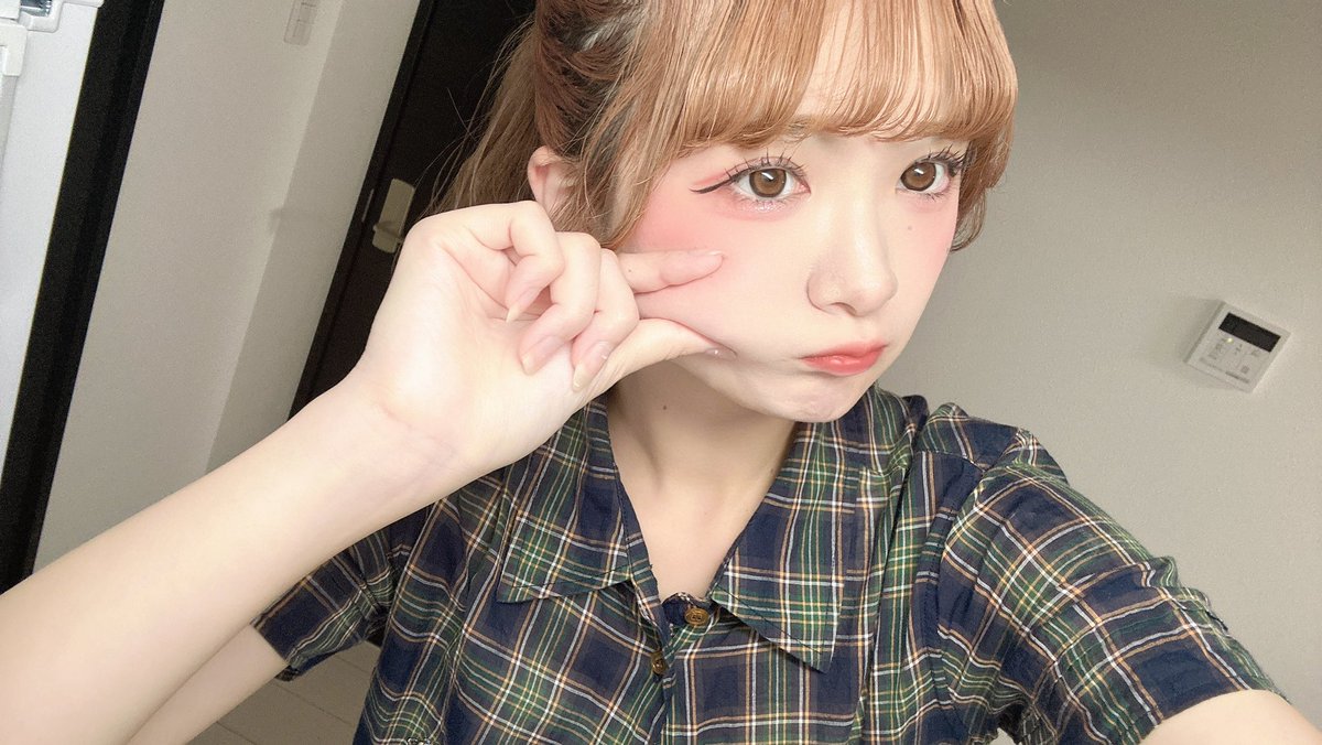 nanane_choutte_'s tweet image. みんなにむちむちのほっぺあげる〜🩷
#くいしゅしゅっと