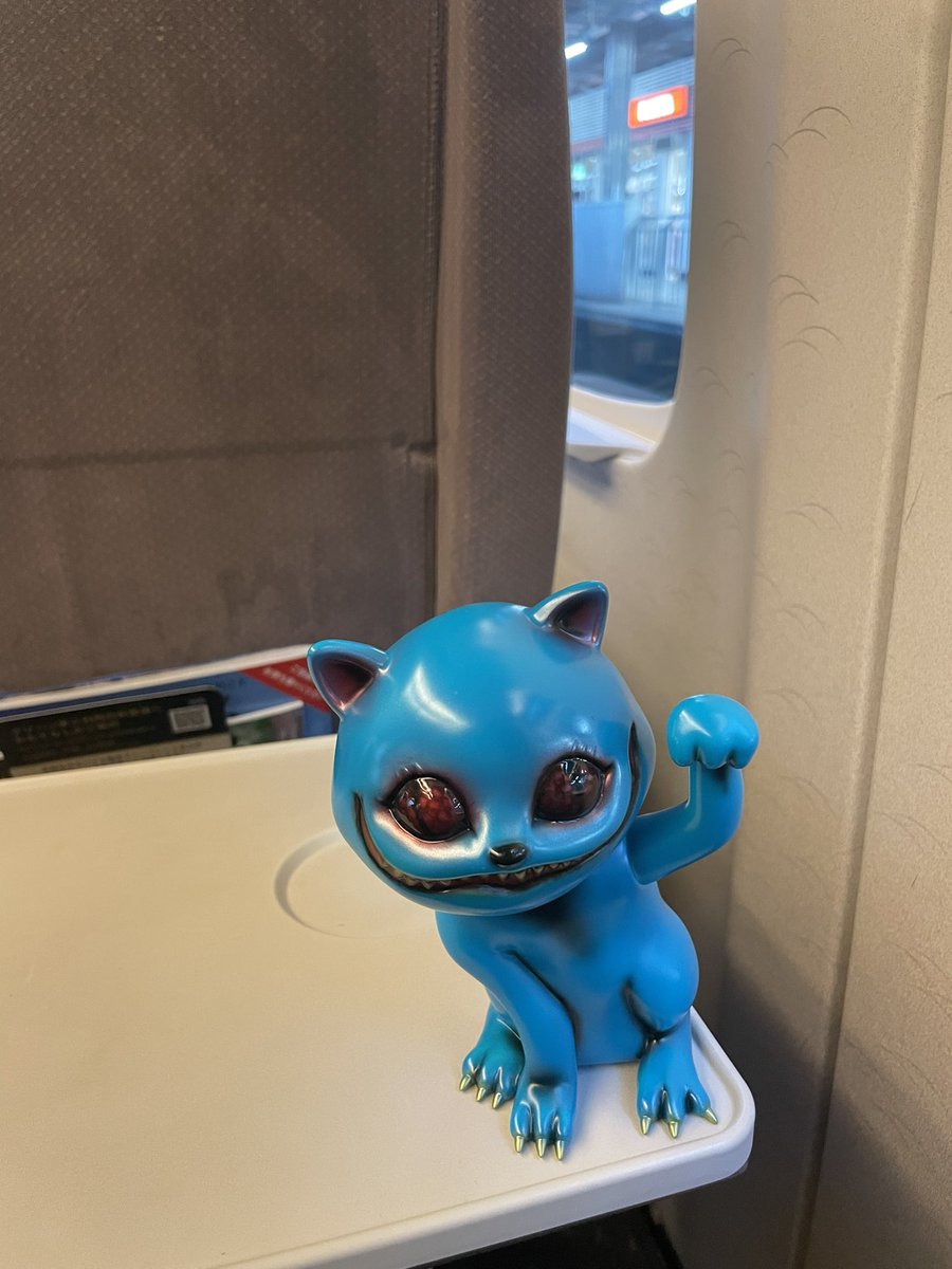 bubu5519's tweet image. MADUNIVERSE大須
目的のTAMAもゲット櫻井さんの凄技も真横で見せていただきました。
めちゃくちゃ暑かったですが、名古屋まで来た甲斐がありました。
初の熱田神宮も行けました
櫻井さん、とげ男さん今日はありがとうございました。
@Junxtoyshow
@kakkowaraitoys