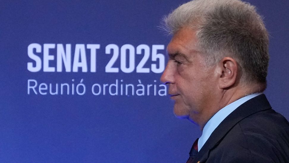 Naninho (@srnaninho) on Twitter photo 🚨 #ELCONFIDENCIAL 🇪🇸
El Barça firmará un nuevo acuerdo de patrocinio con la República Democrática del Congo por 44 millones.
El ministro de Deportes que habría estado en la cárcel por blanqueo de capitales y fraude, Didier Budimbu, negoció el contrato.
(<a href="/AlbertOrtegaES1/">Albert Ortega</a>) 🚨 #ELCONFIDENCIAL 🇪🇸
El Barça firmará un nuevo acuerdo de patrocinio con la República Democrática del Congo por 44 millones.
El ministro de Deportes que habría estado en la cárcel por blanqueo de capitales y fraude, Didier Budimbu, negoció el contrato.
(<a href="/AlbertOrtegaES1/">Albert Ortega</a>)