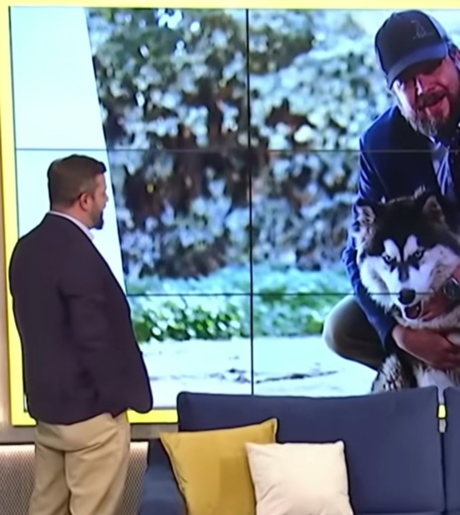 SABÍAS?

Igual como abandonó a un hijo Kaiser también abandonó a su perro de Raza Husky, como lee, lo abandonó y dijo "Pensé que sería un gran cazador y terminó siendo un Peluche, se lo regalé a unos amigos".

El Desapego Emocional está relacionado con el Daño Mental.