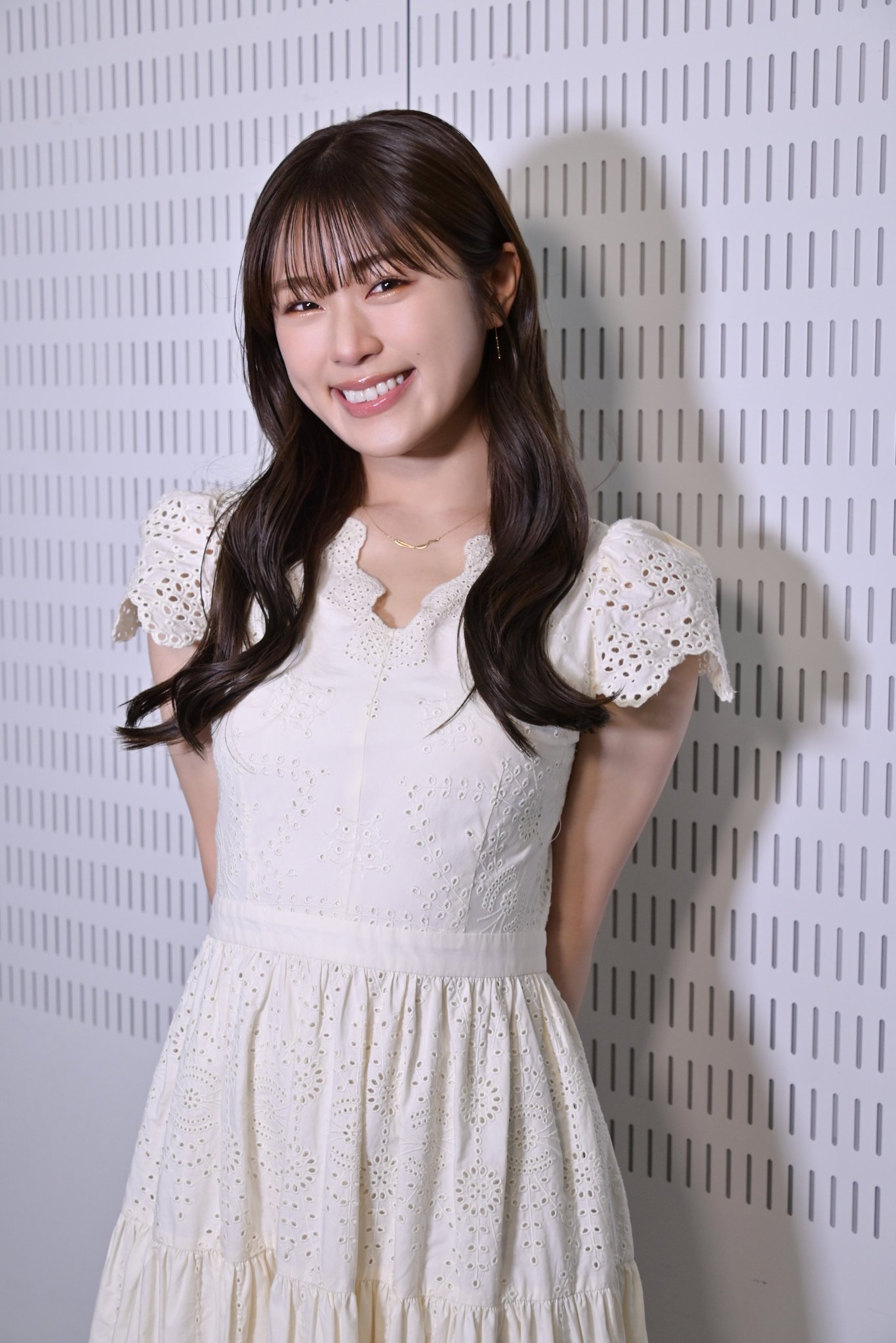 凪咲 駿河屋 - 【買取】渋谷凪咲/NMB48×B.L.T.2015 06-WHITE52/367-A