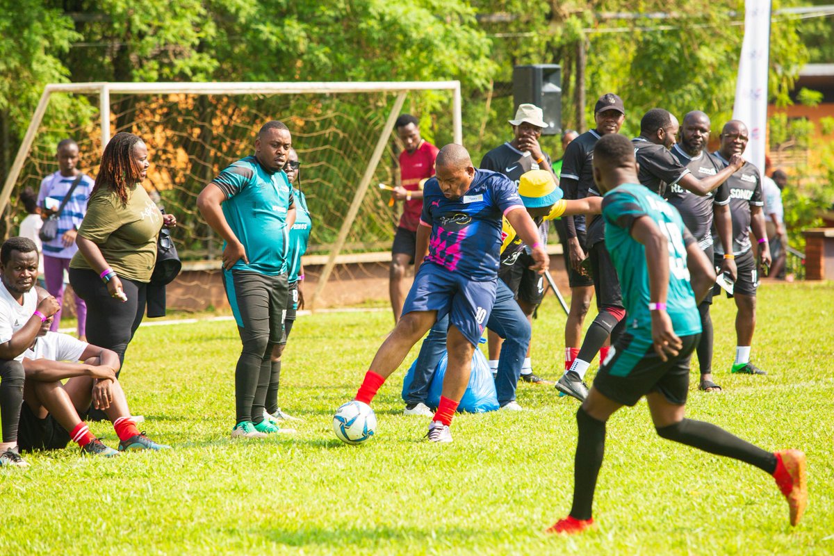 RotaryKiwatule's tweet image. Rc Kampala North 1-4 Kampala Ssese
Rc Kira 4-2 Rc Kanyanya
Rc Manyangwa 0-7 Nansana Metro
Rc Seguku 3-0 Ntinda Metro
Rc Kampala day breakers 4-1 Rc Lubowa
Rc Kyadondo 1-5 Rc Sonde
#Rotary5Aside #RCKiwatule #RotaryEyamba