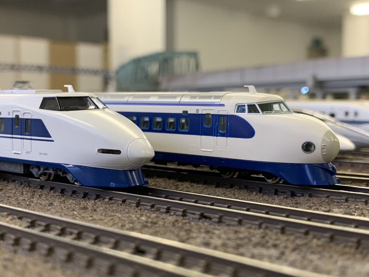 リピーター専用✨鉄道✨SPハイクオリティジオラマ✨特別オーダー製作✨台座セット❗ 大阪】本日ご来店のお客様① 高速試験用車 300Xなどです