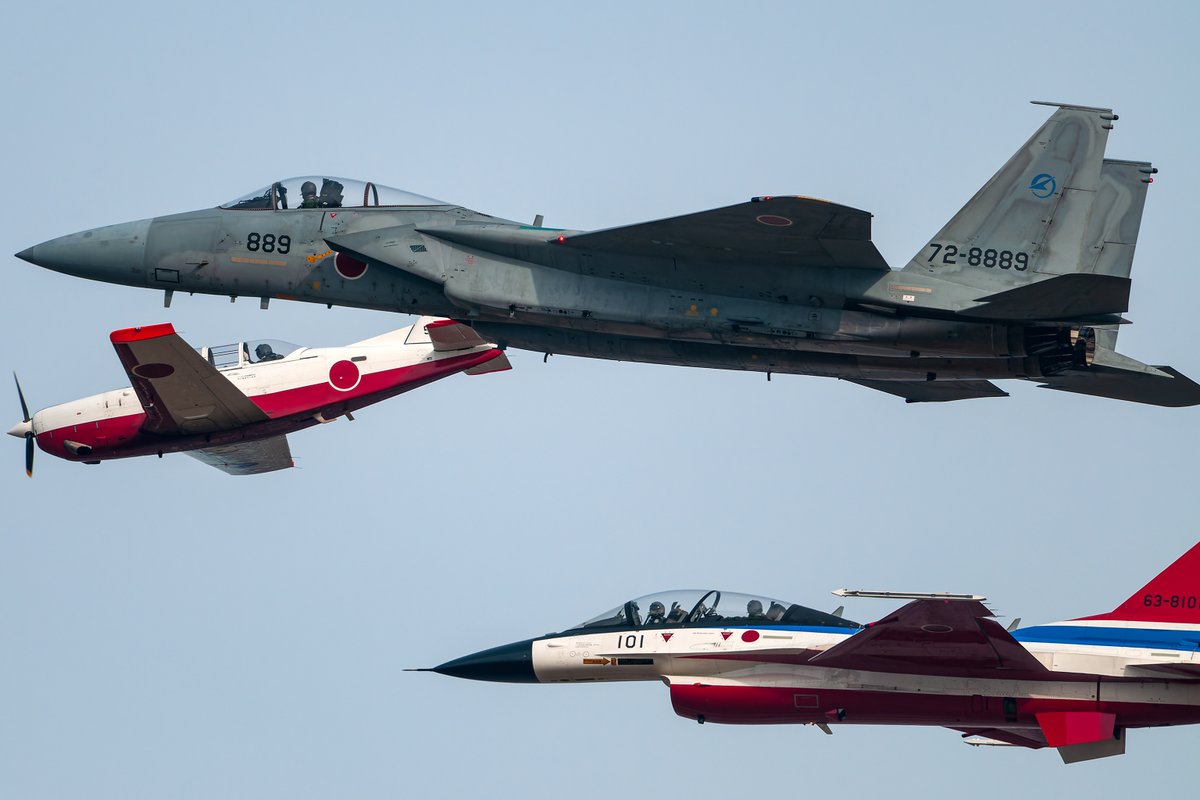 ArgusGOLD's tweet image. 2011/11/27
岐阜基地航空祭
Nikon D300S + AF-S Nikkor 600mm f/4G IF-ED VR + AI AF-S TELECONVERTER TC-14E II, 1/1600 F5.6, ISO250
#岐阜基地
#三連休なのでスリーシップを上げる